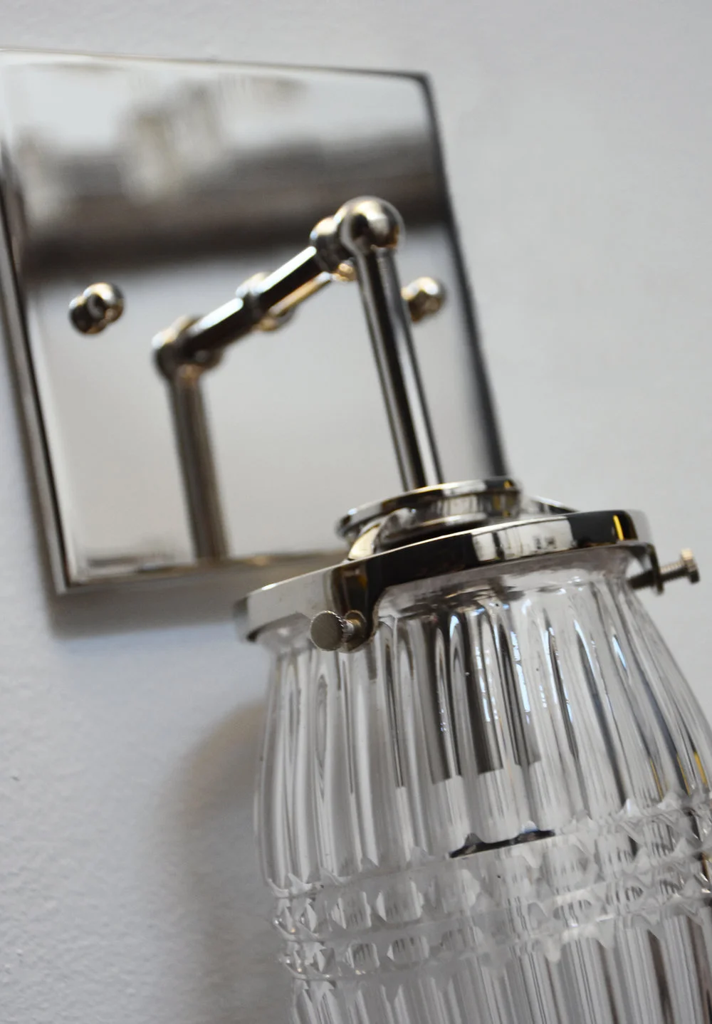 MJ_BRILLIANT_NICKEL_SCONCE_5.jpg
