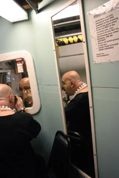 8.houseofmirrors.jpg