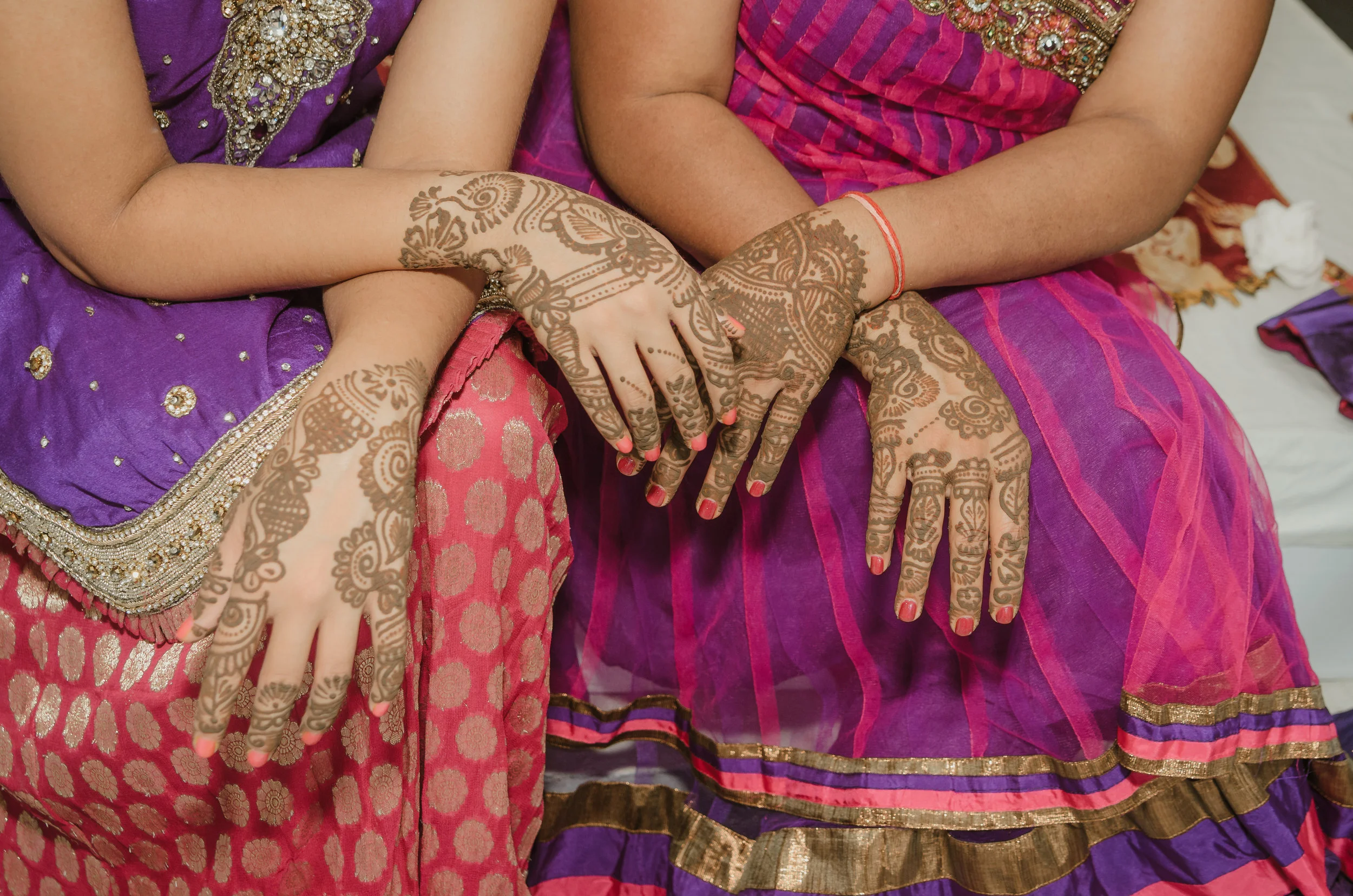  BEST MIAMI FLORIDA BROWARD Dulhan HENNA BRIDE SOUTH ASIAN HINDI HINDU PUNJABI PHOTOGRAPHER VIDEO SAREE Vatna &nbsp;Maiyan Chuda Sangeet Mehndi Jago BARAAT PHERAS Desh Videsh Sabyasachi Jhumka KUNDAN Jadau MARIGOLD FLOWERS Gajra Varmala MALA puja mil