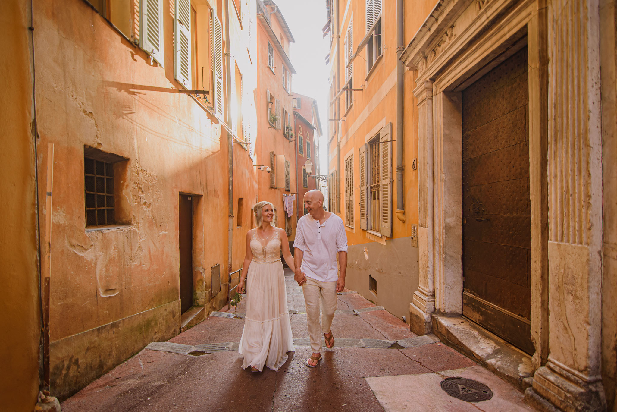 NICE-VILLE-FRANCE-WEDDING-ELOPEMENT-PHOTOGRAPHER-81.jpg