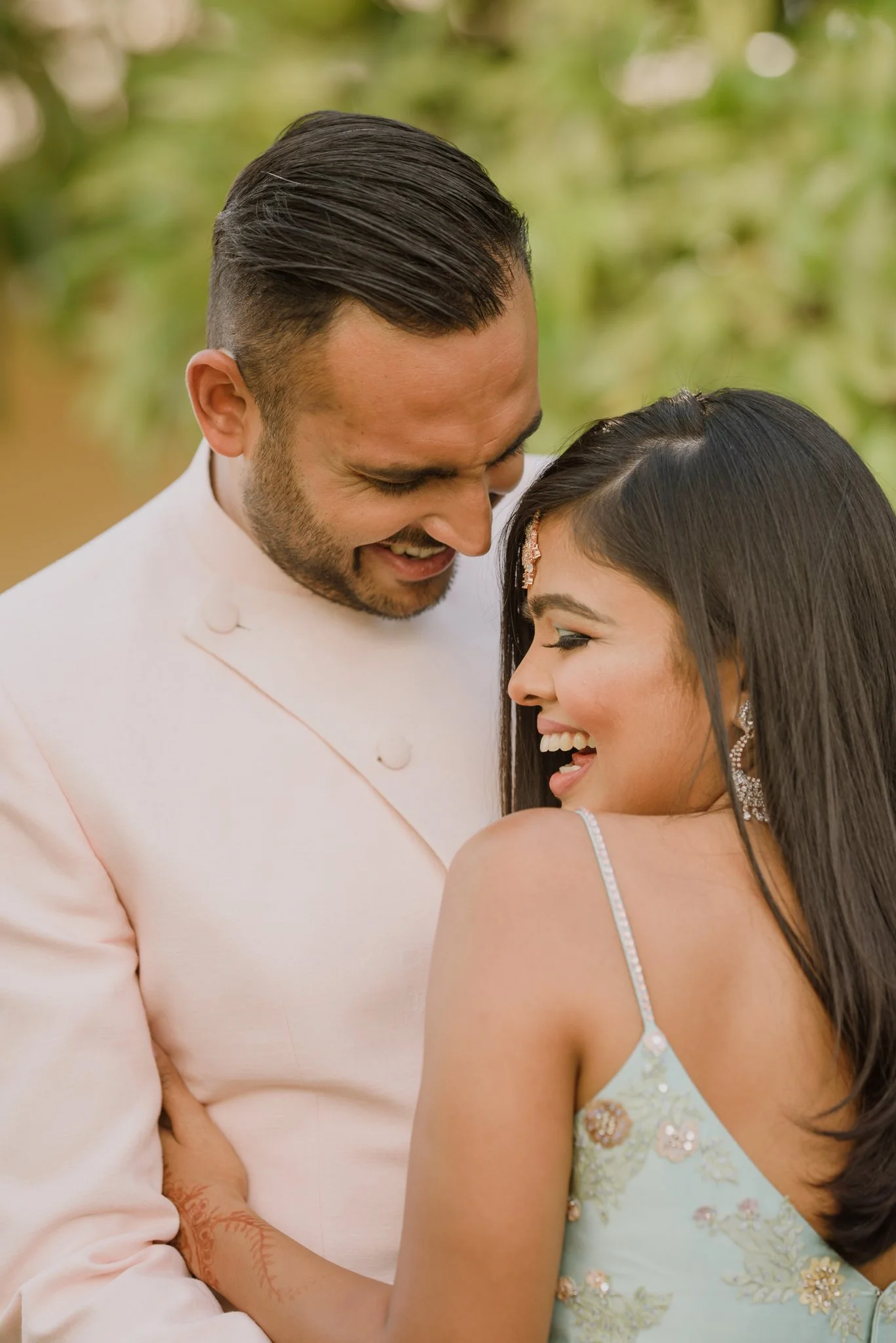 Pooja+ShaanEngagementPreviews-27.jpg