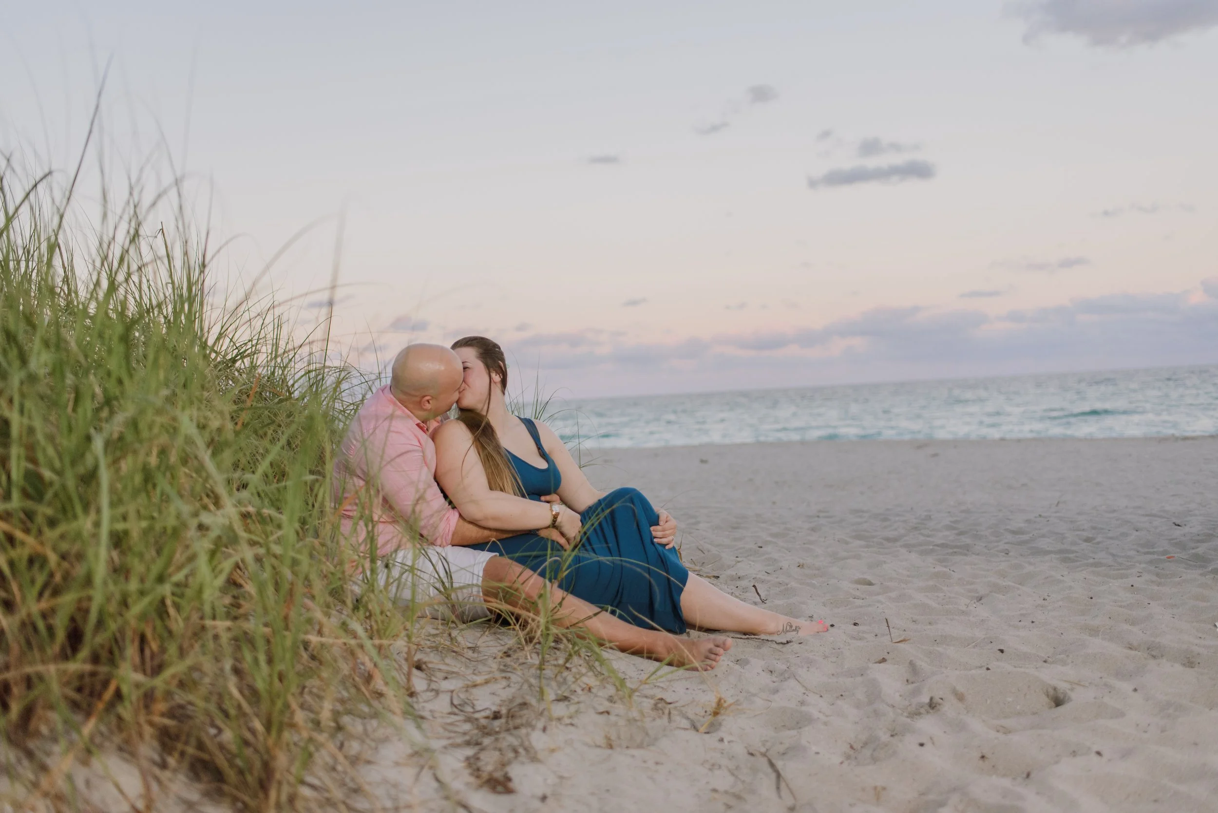 hollywood beach engagement session.jpg