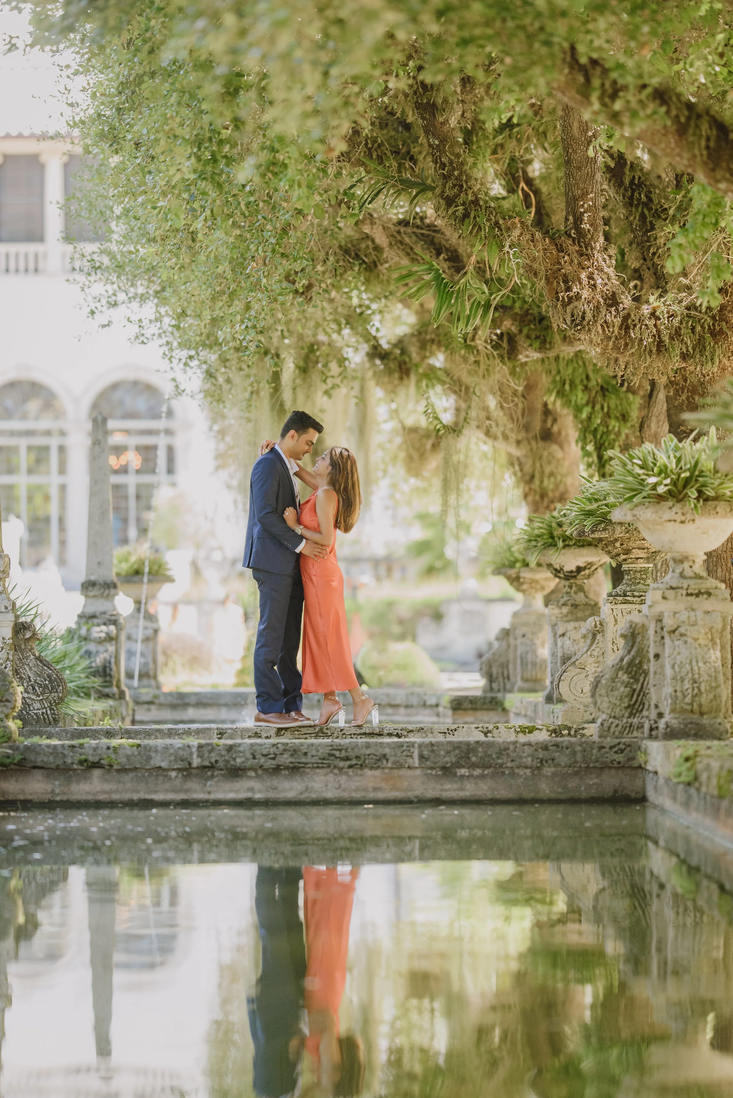 vizcaya engagement pictures1.jpg