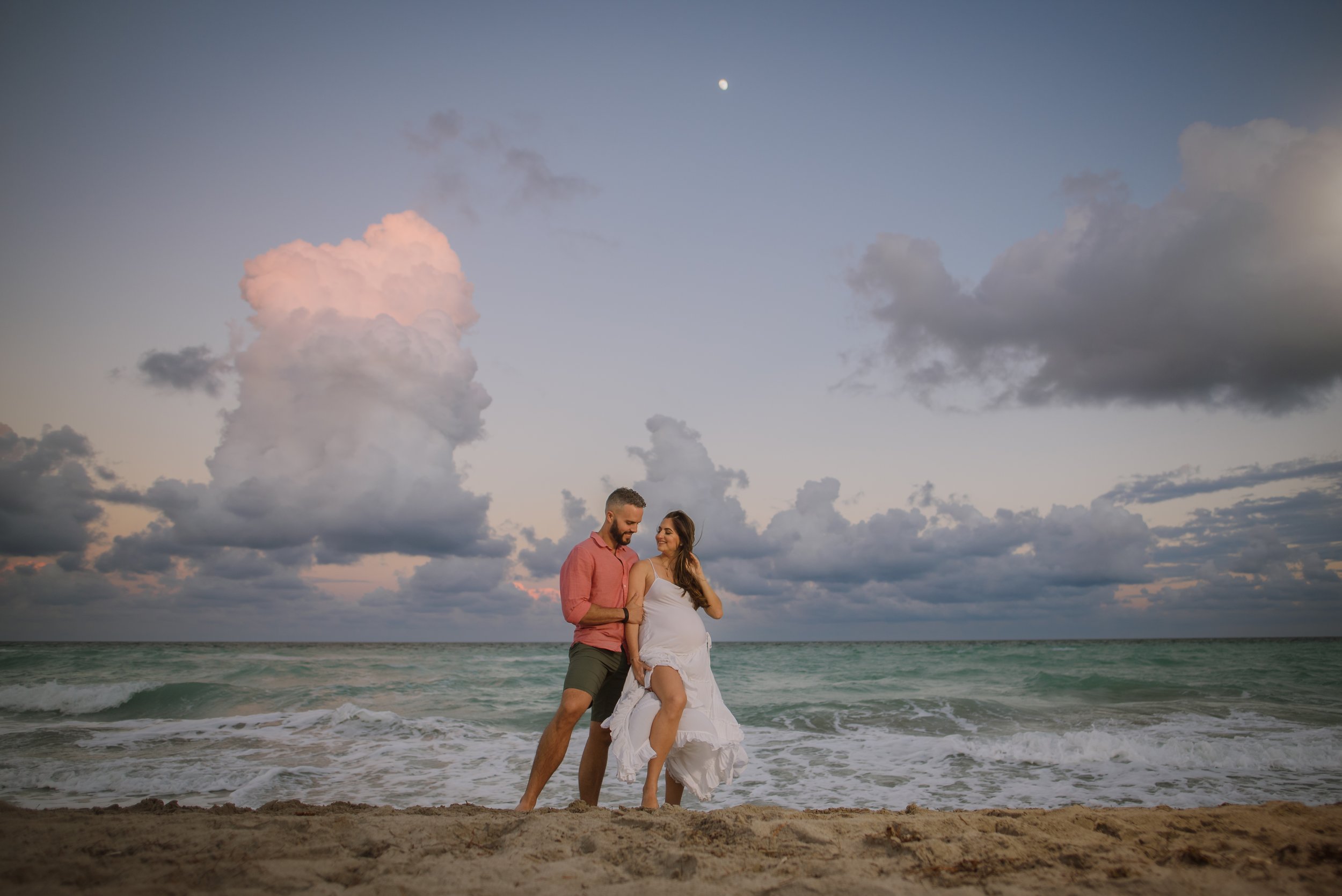 Hollywood Beach Family Maternity Engagement Pictures49.jpg