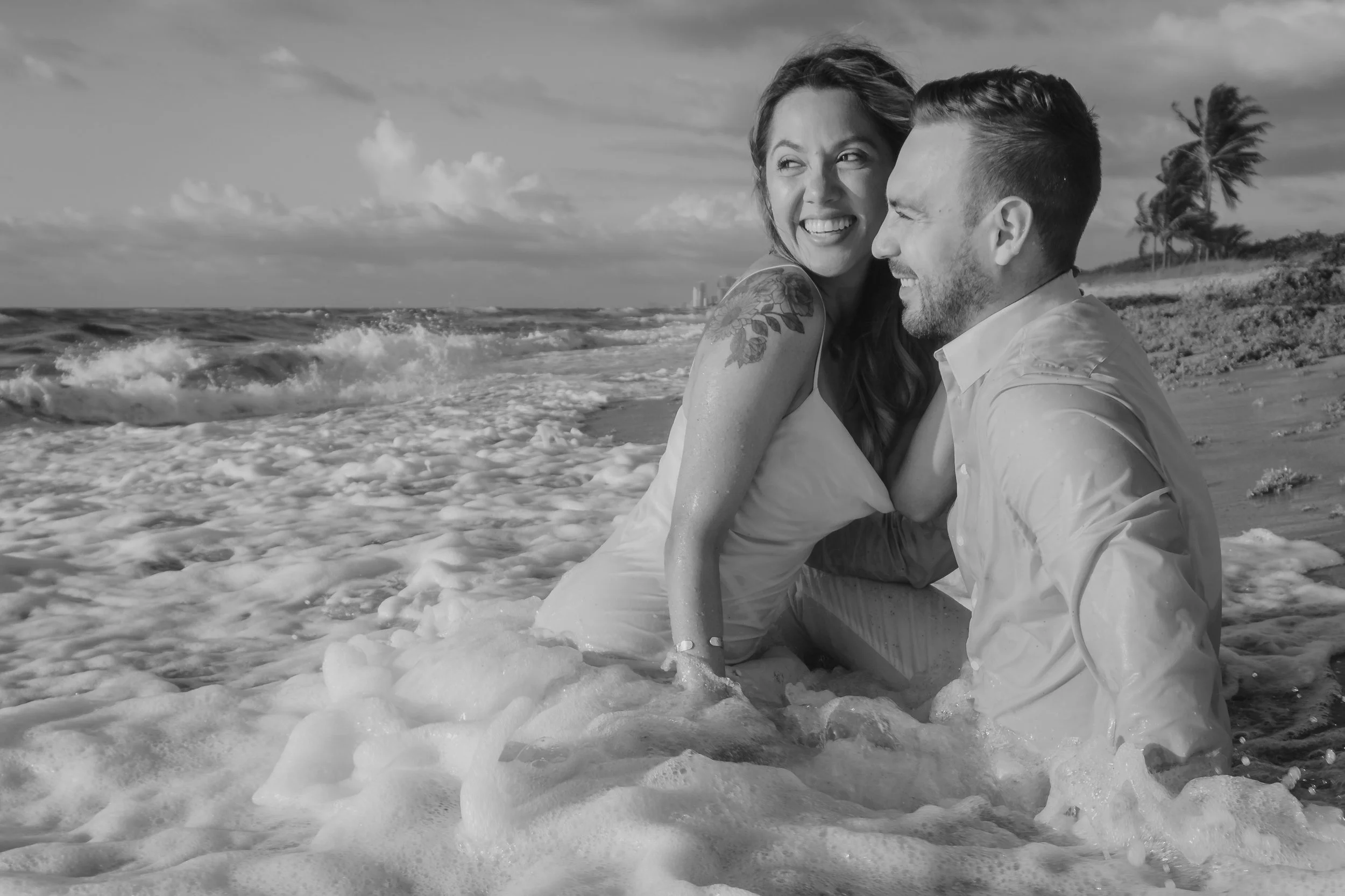 Hollywood Beach Family Maternity Engagement Pictures17.jpg