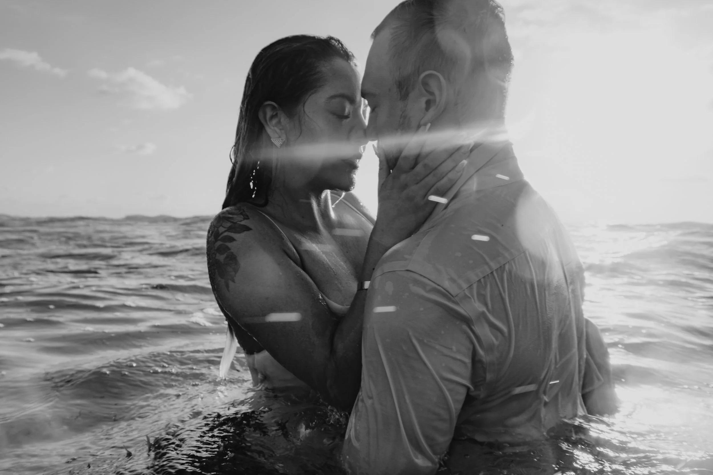 Hollywood Beach Family Maternity Engagement Pictures18.jpg