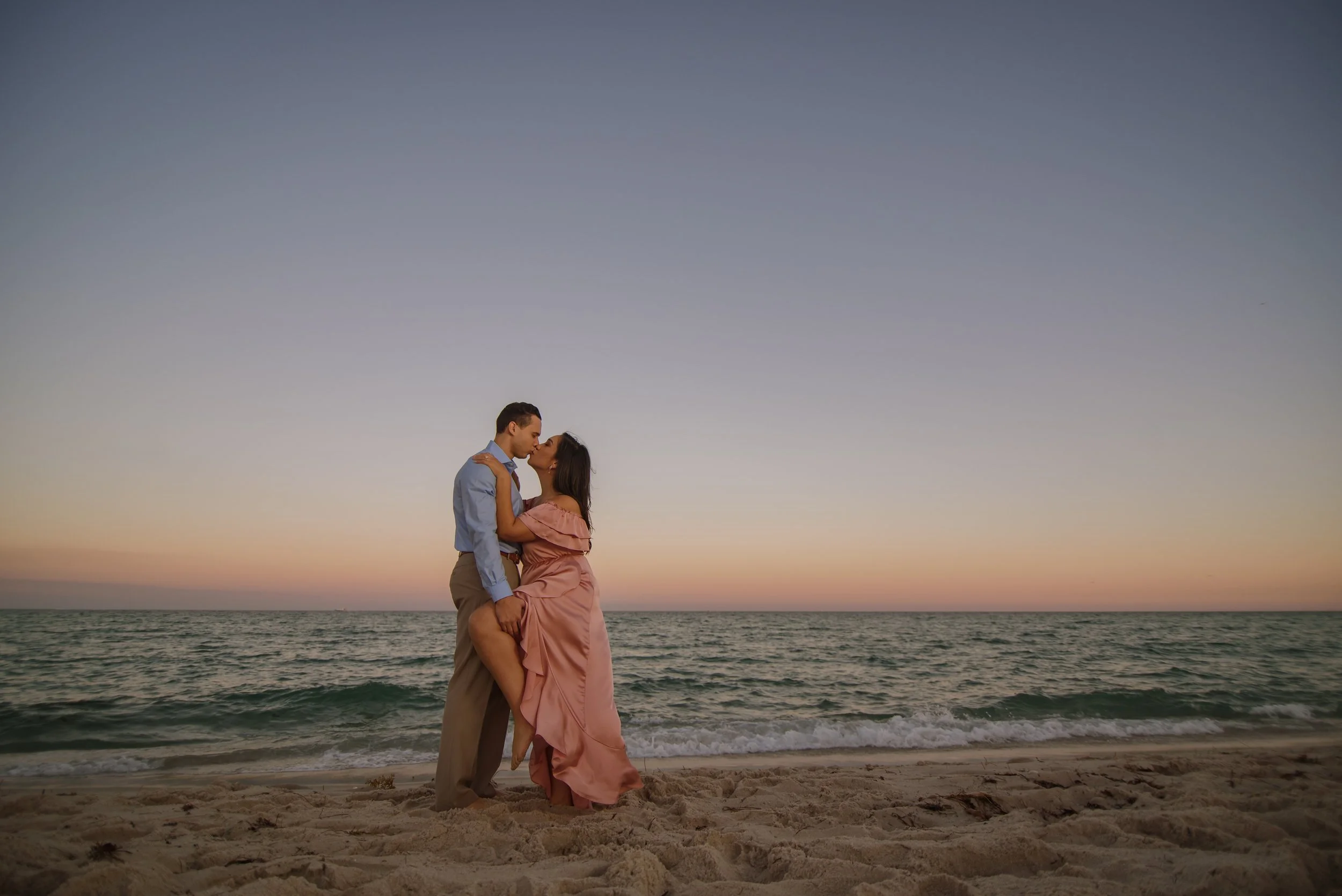 Hollywood Beach Family Maternity Engagement Pictures6.jpg