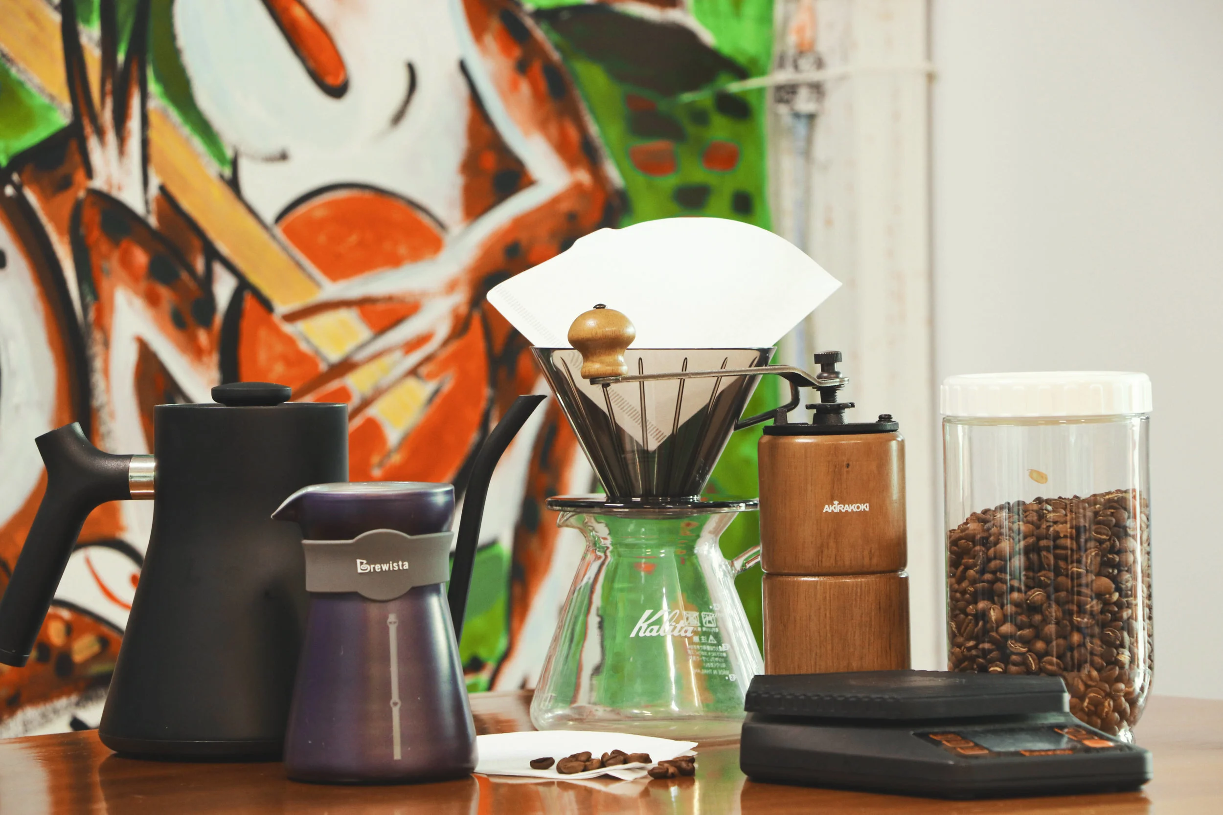 American barista teach you how to brew coffee