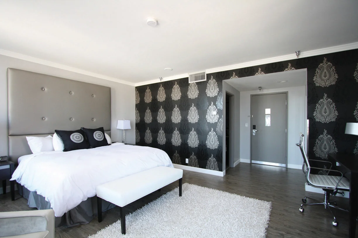 hotel_deco_room.jpg