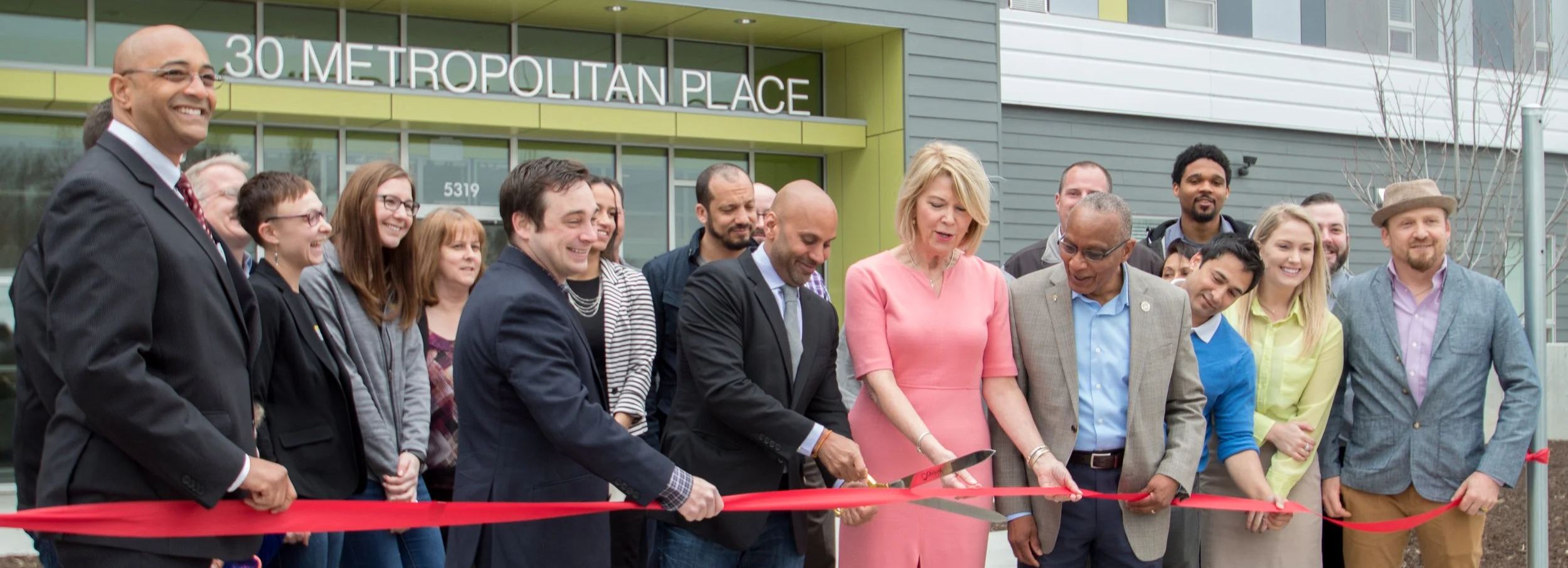 30 Metro_ RIBBONCUTTING-06.png