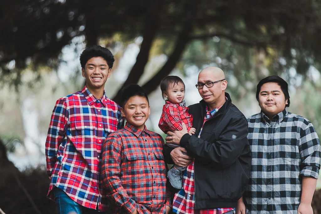 12-11-16_0109_ayson_family.jpg