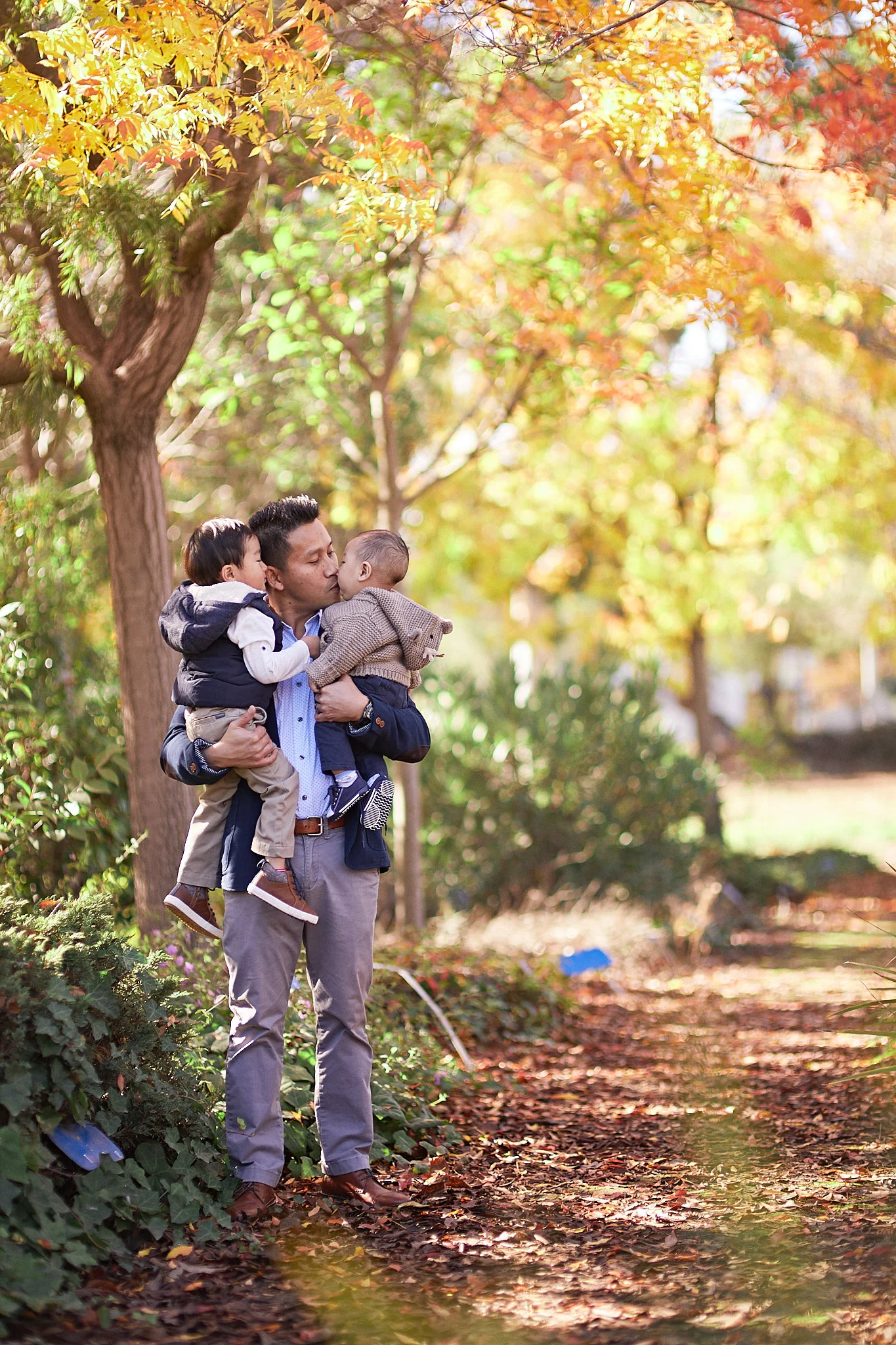 11-27-2016_0053_thach_family.jpg