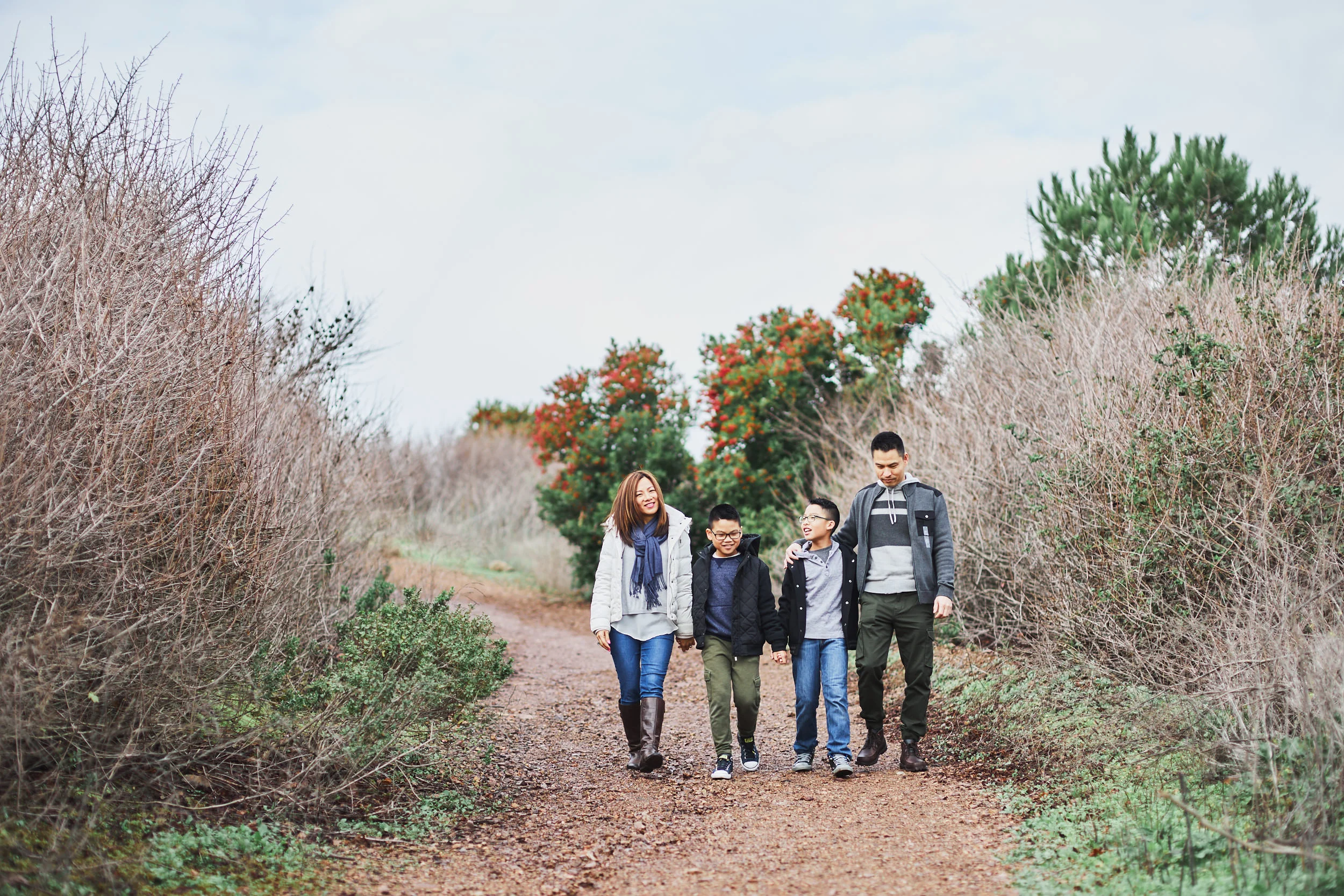 12-11-16_0112_chan_family.jpg
