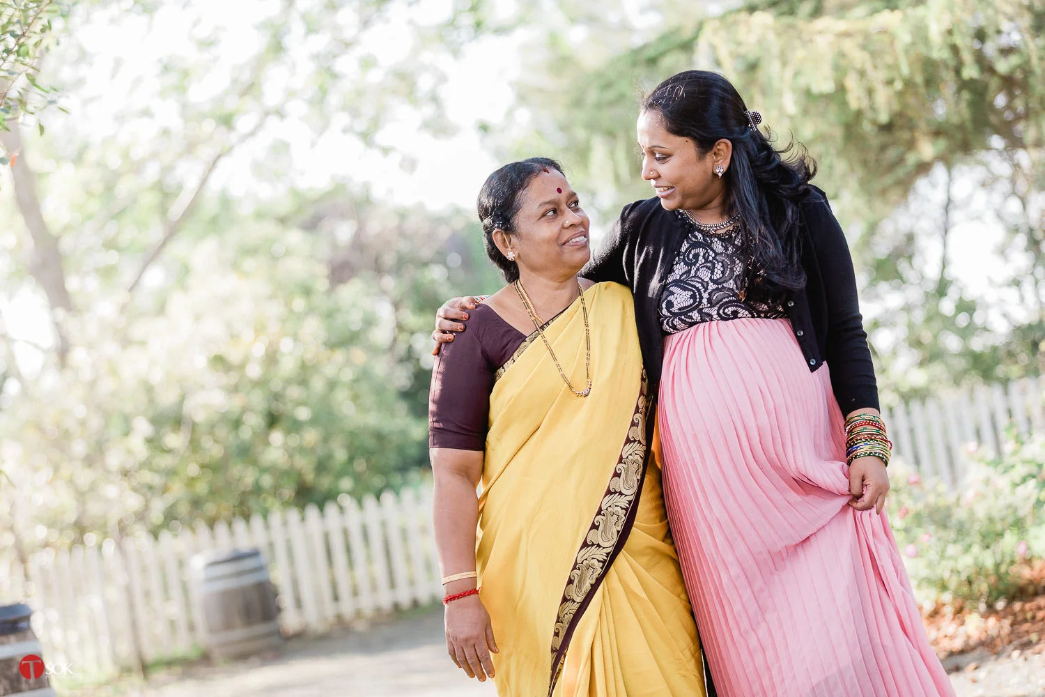 viji-maternity-shoot-shoreline-park-8.jpg