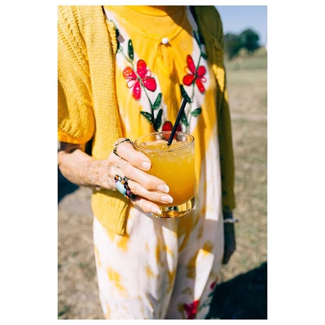 May we all choose to wear our colors-both physically and metaphorically-with a vivaciousness that matches the manner in which we are called to live: boldly. #acolorfullife #outstandinginthefield