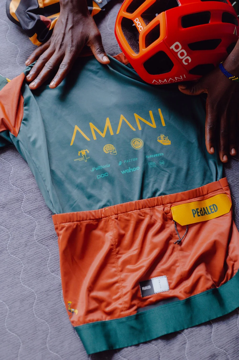 TeamAmani_BicyclingMag_11.jpg