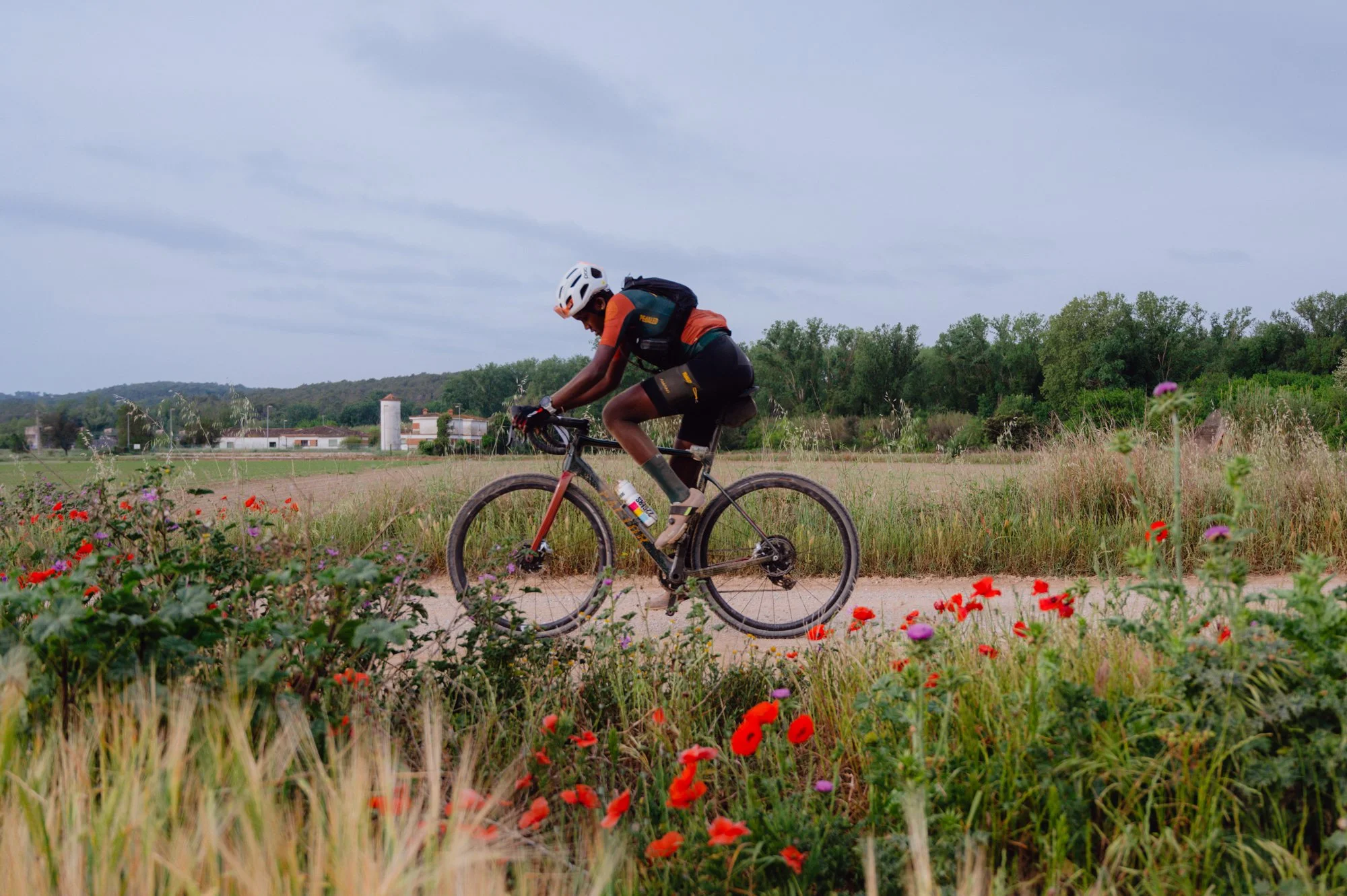 TeamAmani_BicyclingMag_43.jpg