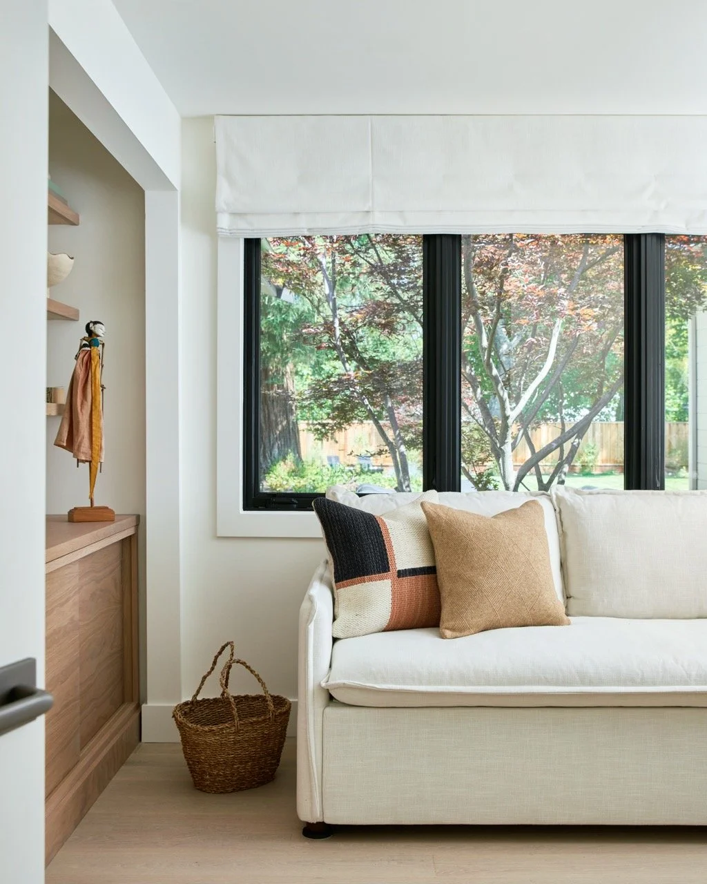 2025-06-04_KimberleyHarrisonInteriors_1428ViaDonJose-6478-CO-r1_lrg5 Small.jpg