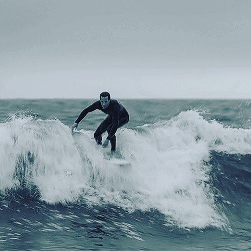 Everybody needs to be free.  Freedom from oppression, freedom of expression, freedom of choice, freedom from debt.  Let freedom reign!  Photography is freedom for me.
#freedom #photography #blackandwhite #ocean #surfer #appealphotos @appealphotos