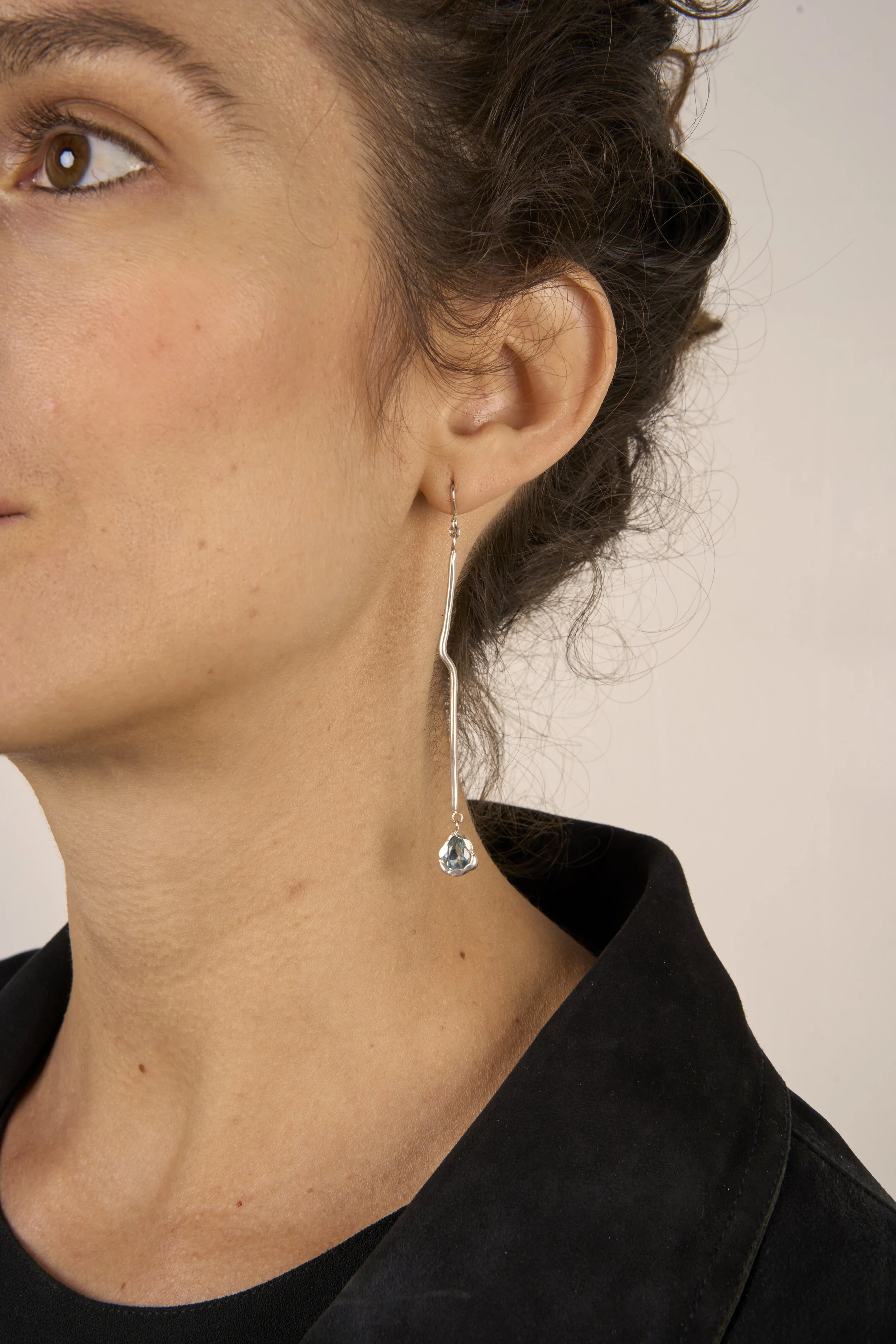 Satellite single earring with aquamarine, silver - 145€.jpg