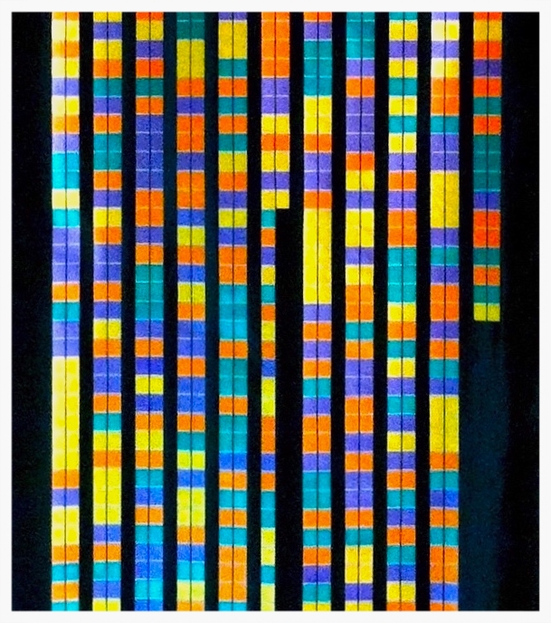 The left banner has a gap where the deletion occurs. This view highlights how the normal and mutant forms have the identical sequence, except for a small piece missing in the middle. It is a useful way to visualize how the 2 variants of this gene are different.