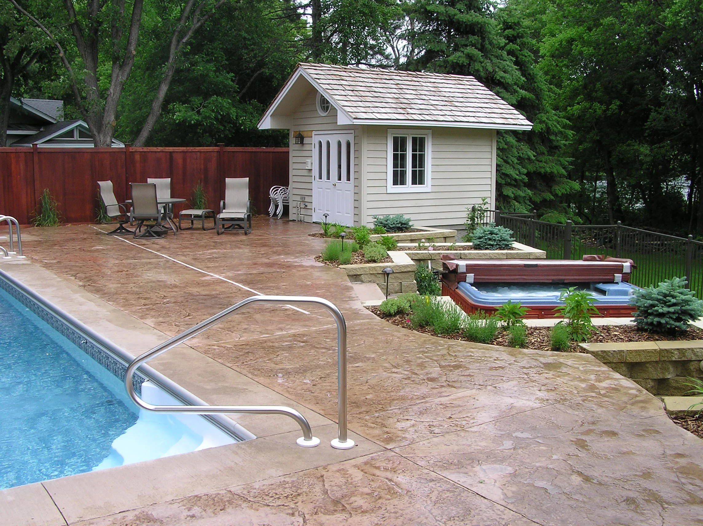 Outdoor Excapes - Creating Luxury Outdoor Living