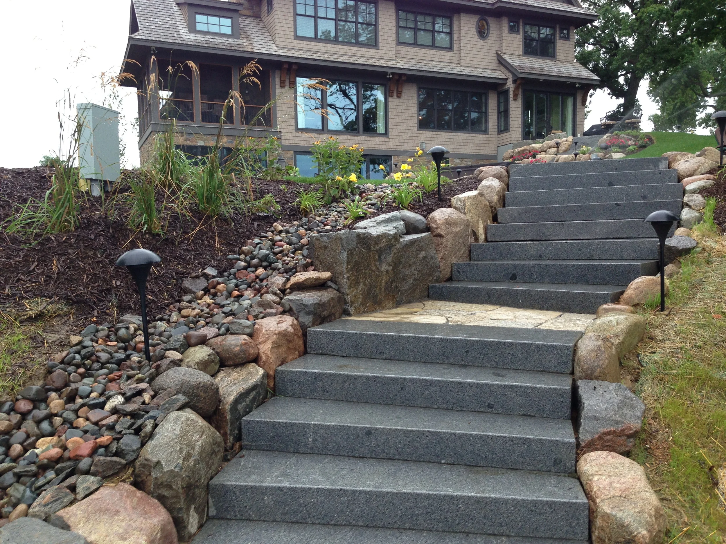 Outdoor Excapes - Creating Luxury Outdoor Living