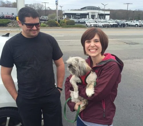 About to make his way to a new forever-home, Sir Quincy Quixote meets his adoptive parents from Massachusetts — finally!