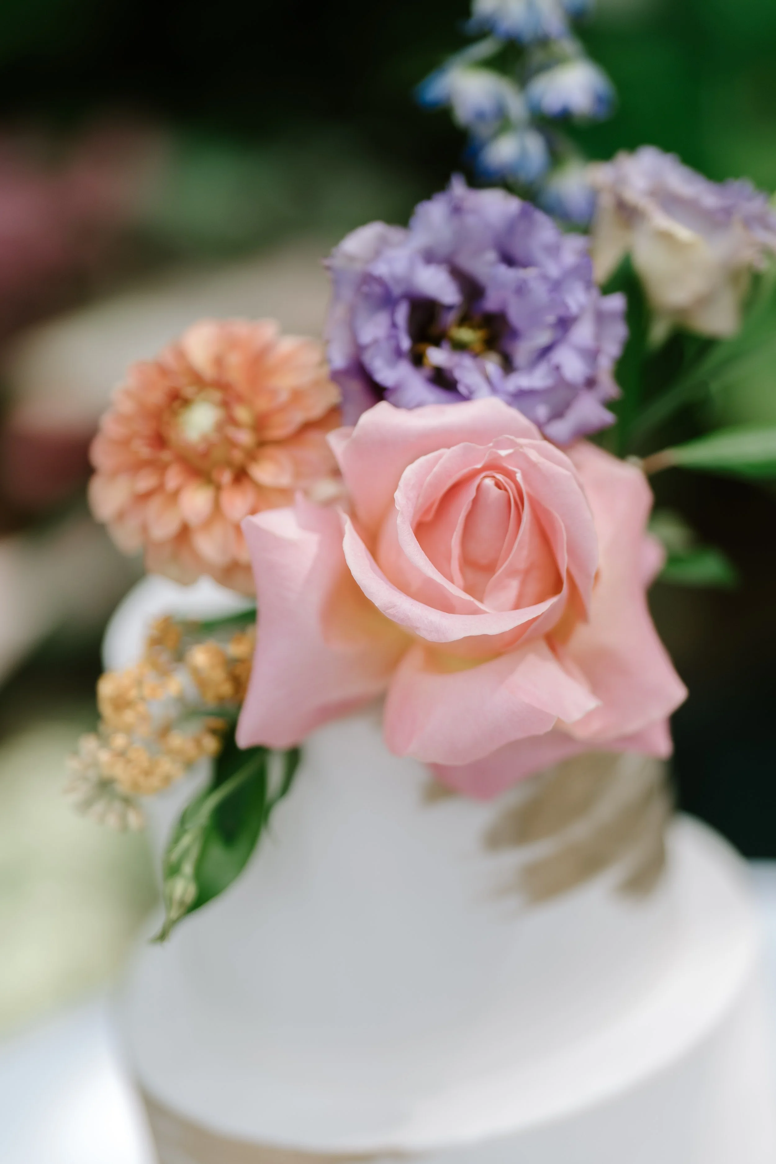 Bronwyn & Anshul's vegan wedding cake