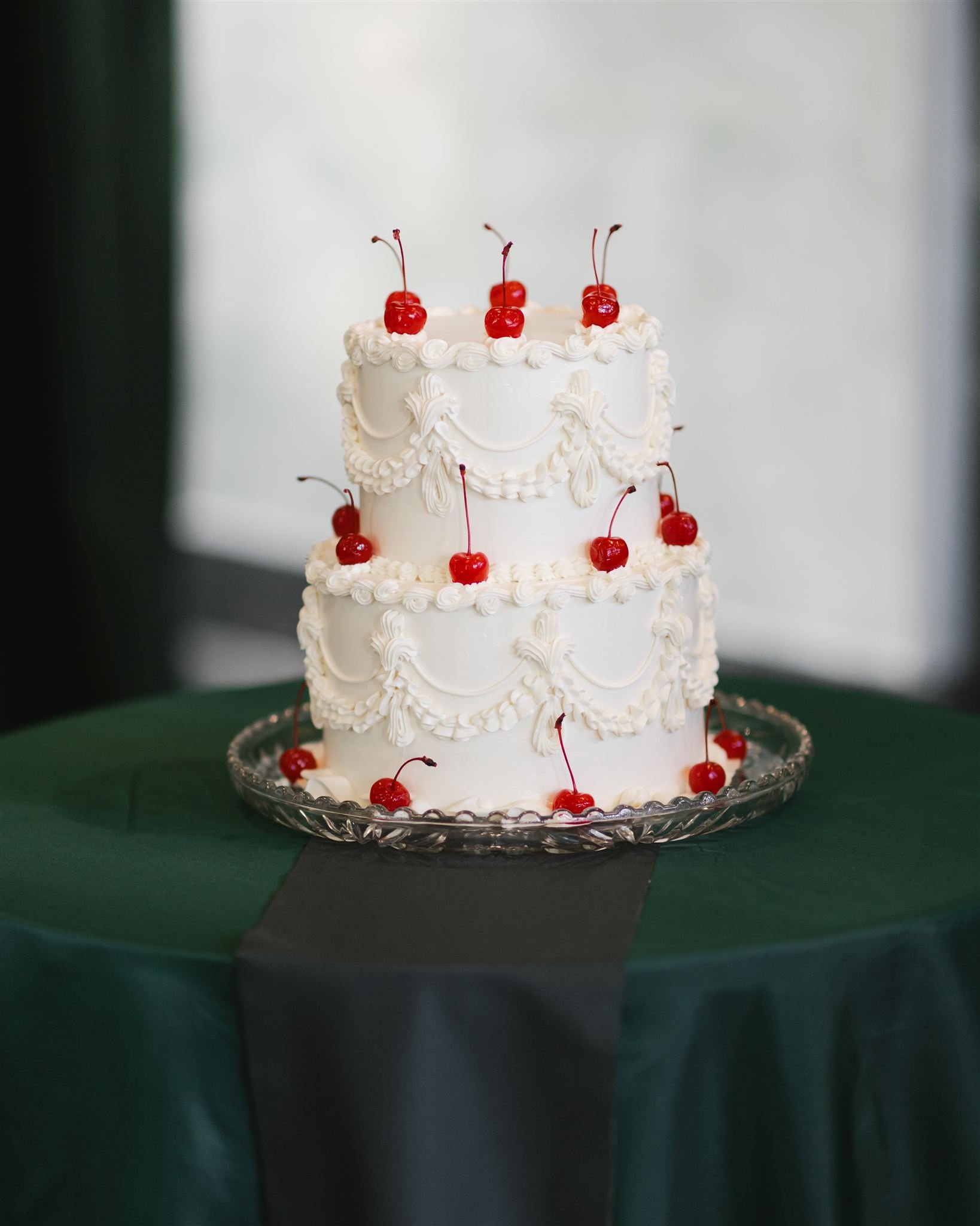 Vintage piped vegan wedding cake