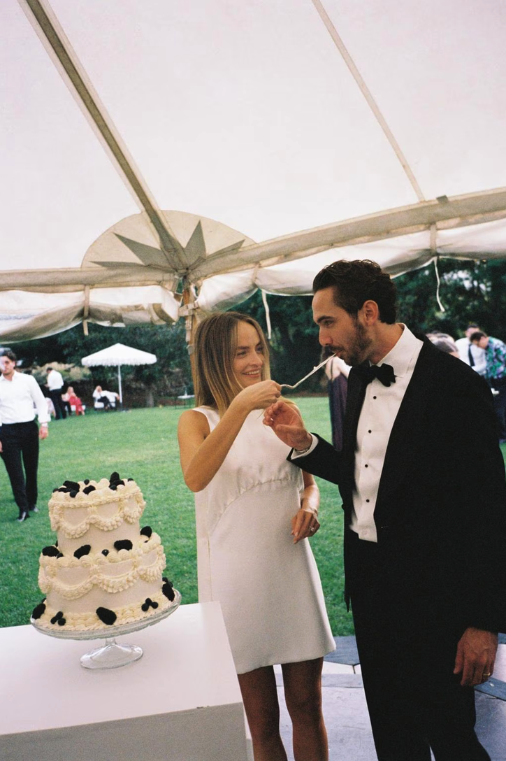 Ebanny & Ed's vegan wedding cake
