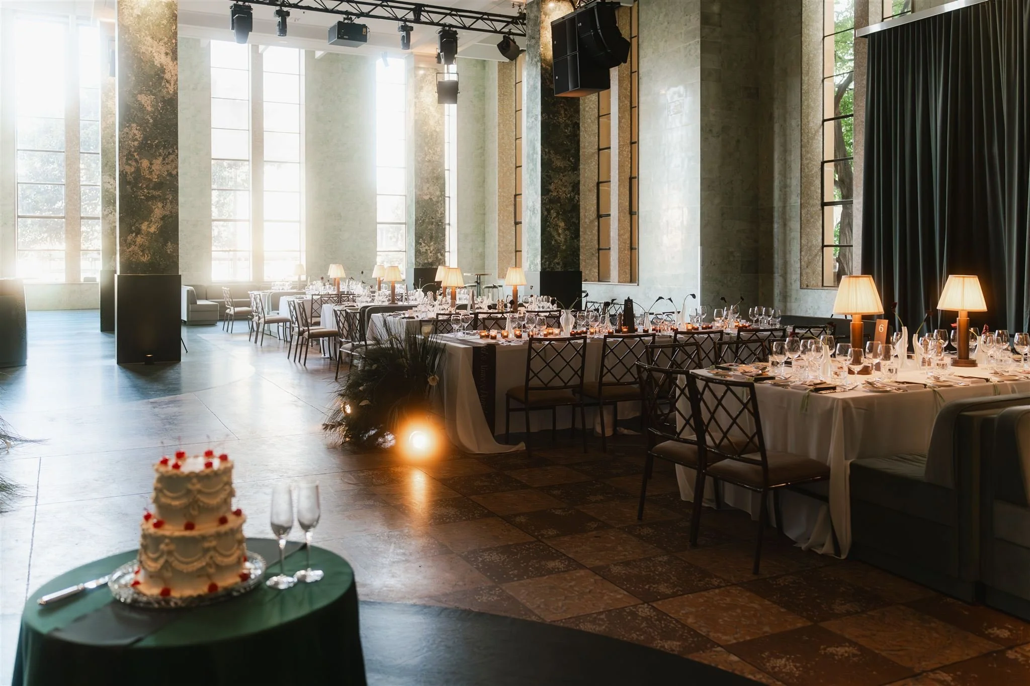 Aimee & Daniel's vegan wedding cake