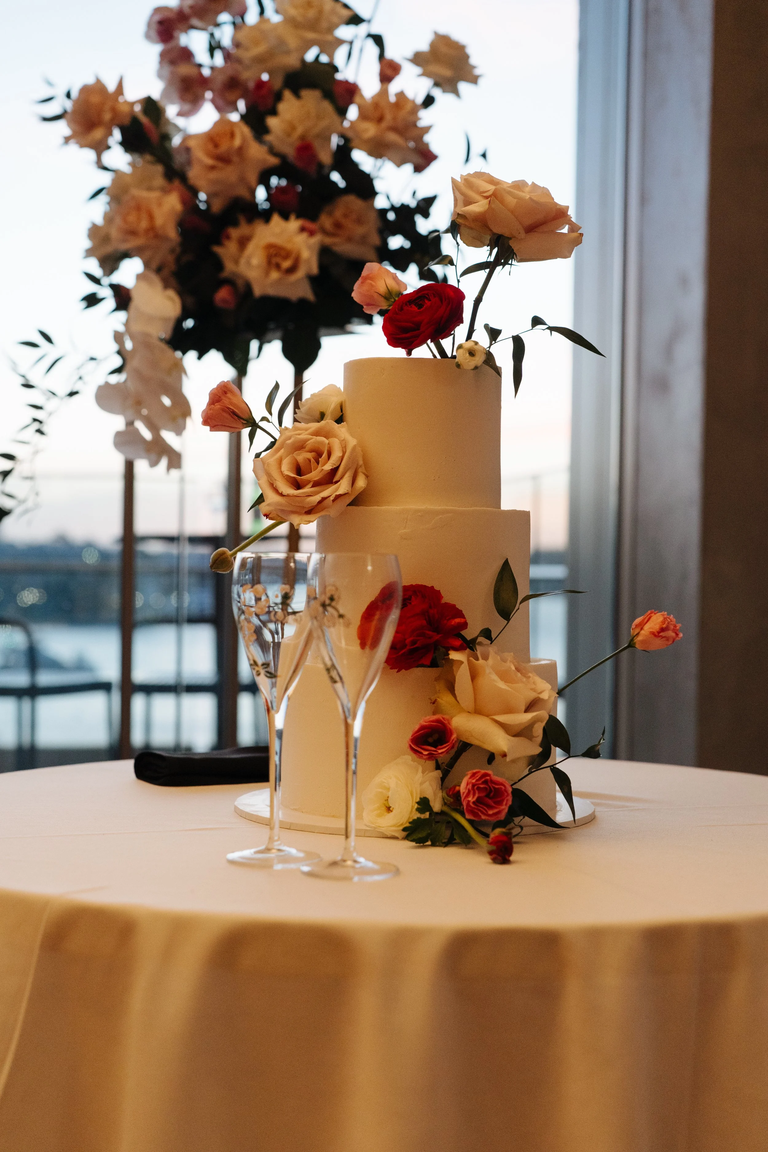 Sophia & Andrew's vegan wedding cake