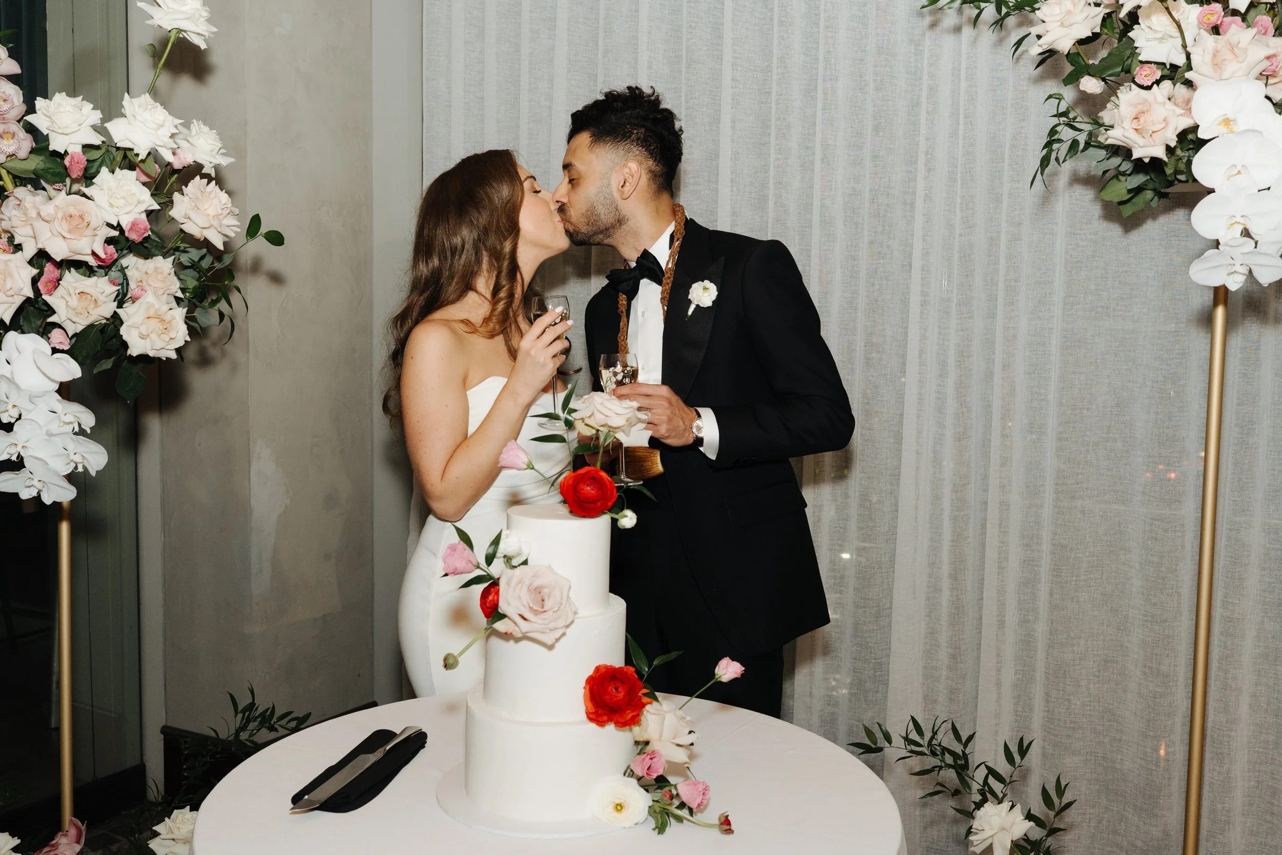 Sophia & Andrew's vegan wedding cake