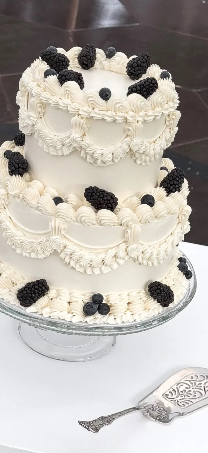 Ebanny & Ed's vegan wedding cake