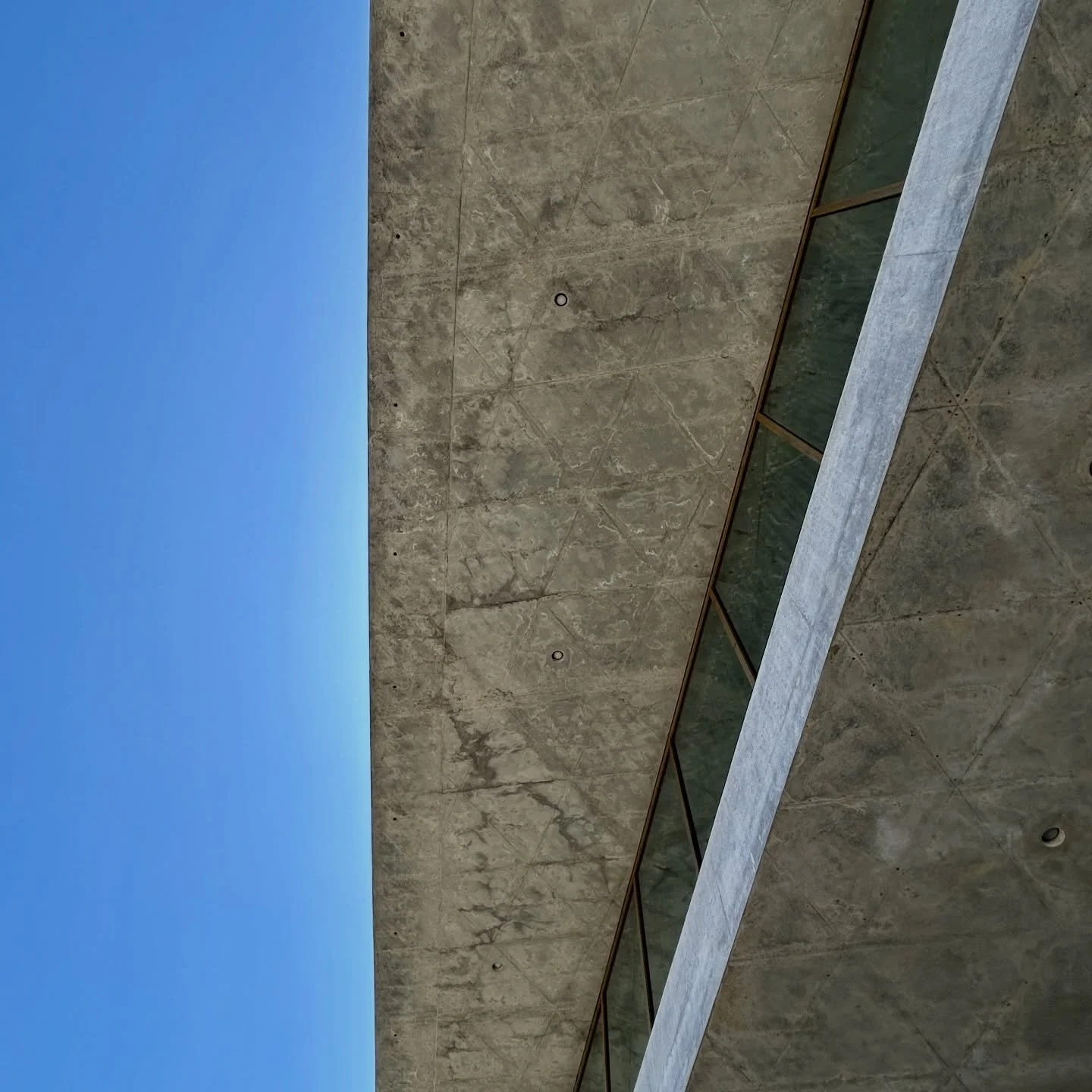 It&rsquo;s an honor to have &ldquo;Julius Shulman&rsquo;s Los Angeles&rdquo; and &ldquo;Overdrive: L.A. Constructs the Future, 1940-1990&rdquo; on display in the new @LACMAstore located below the museum&rsquo;s sinuous concrete curves.

@lacma @getty