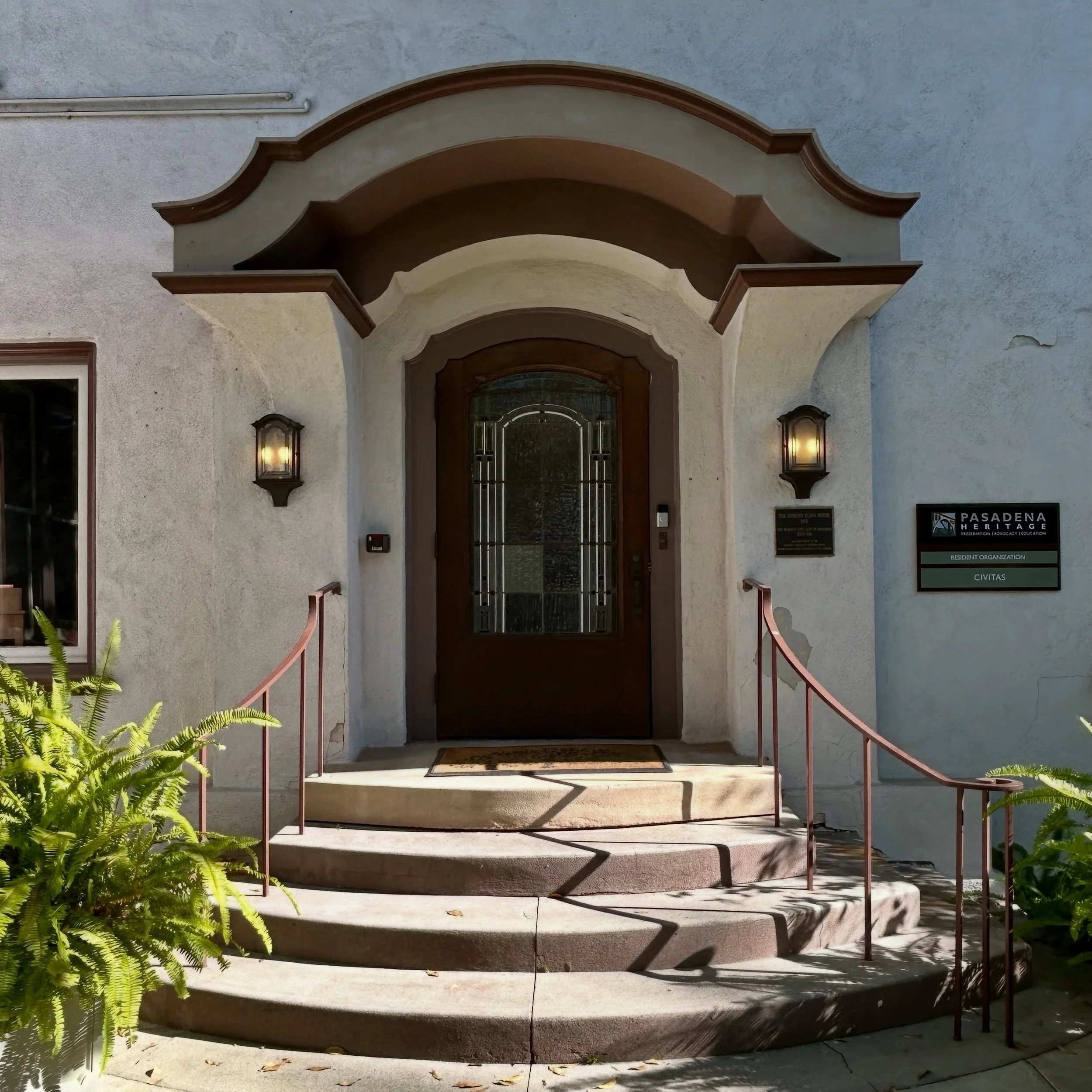 Inviting Arches

It was fun to catch up with great friends and meet kind and creative people at the Regional Restoration Expo in Pasadena.

Thank you @pasadenaheritage, @theglendalehistoricalsociety, @altadenaheritage, and @altadenahistoricalsocietyc