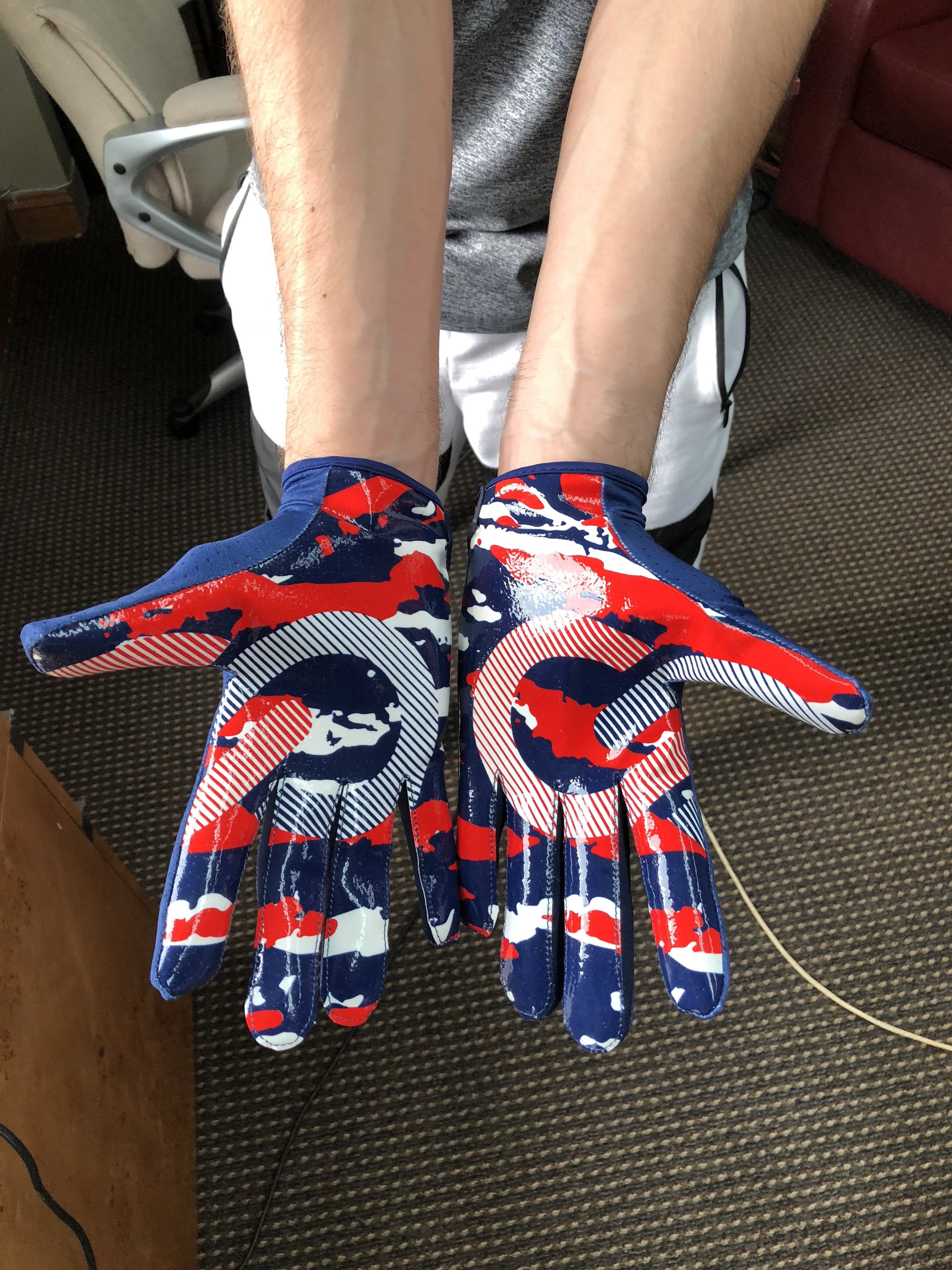 nike football gloves custom