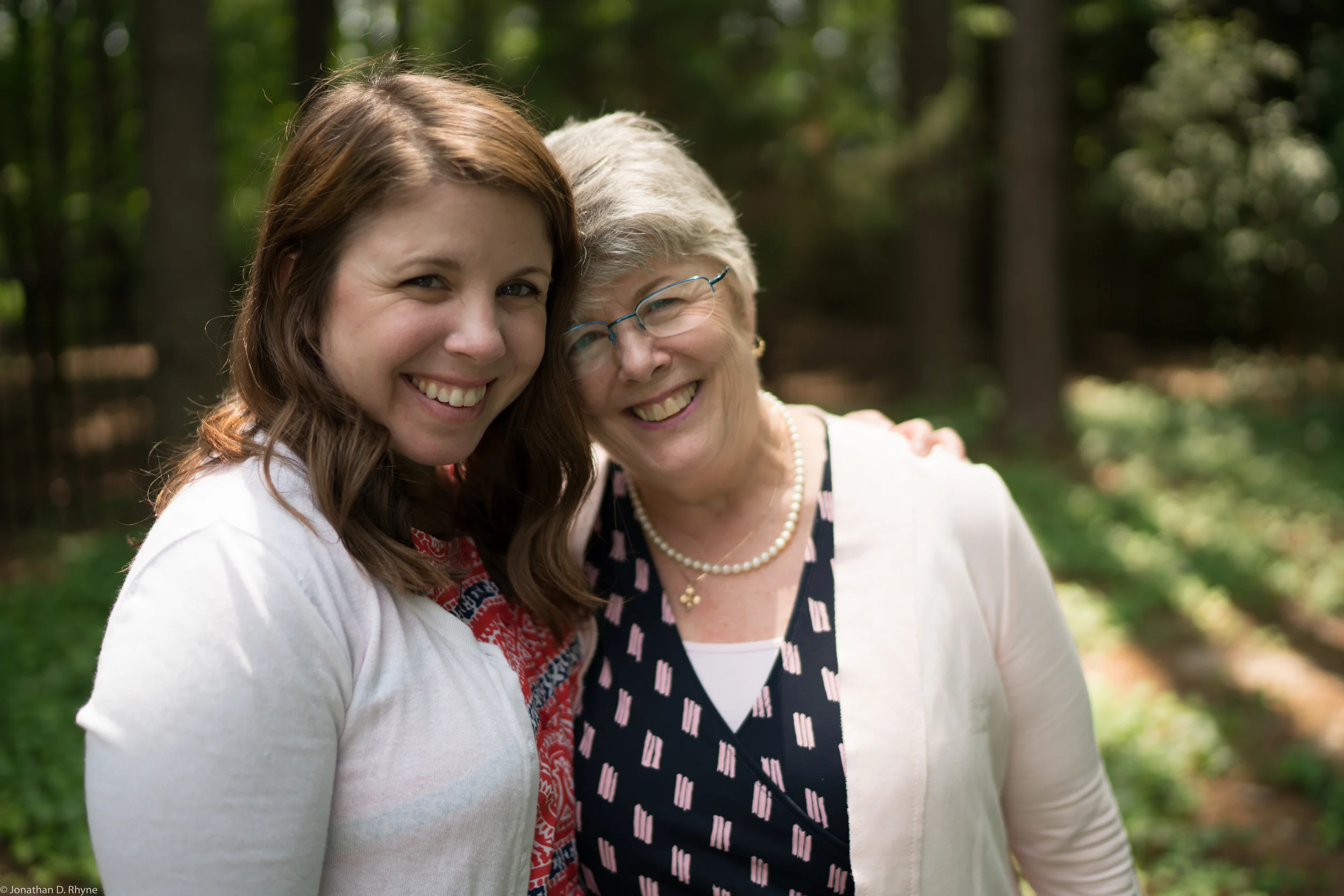 Two beautiful Mothers - Sony A7R II, 35mm, 1/1250 s, f/1.4 , ISO 100