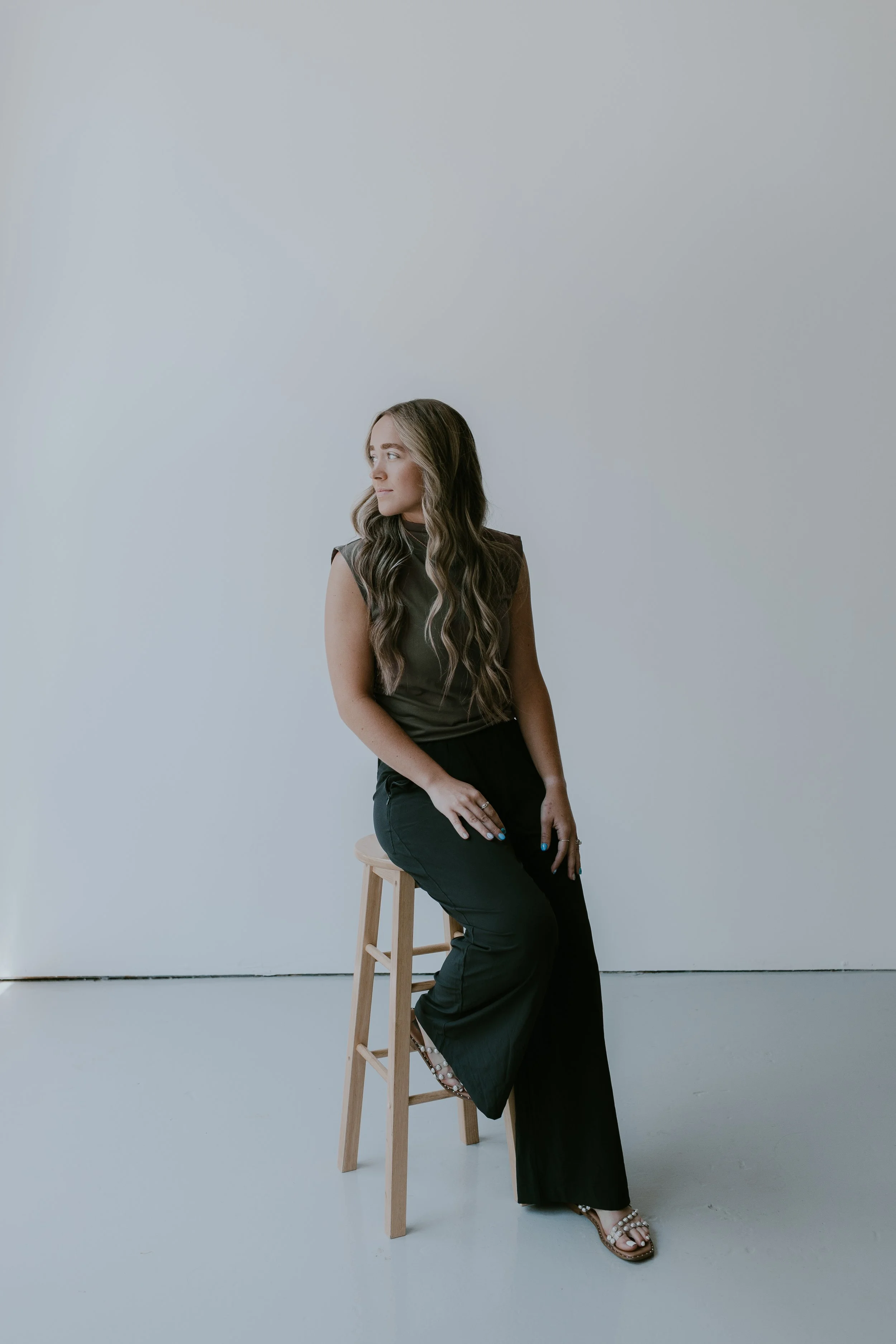 Annie Traffie | Lash Artist and Esthetician