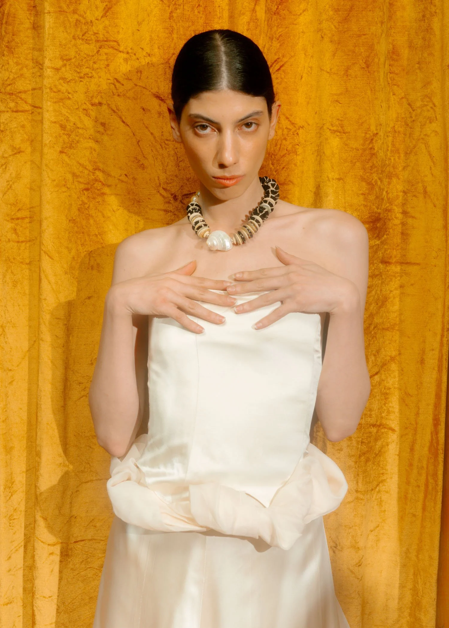 Delfina-Balda-Fantasia-Bridal-4-2027-2028-101.jpg