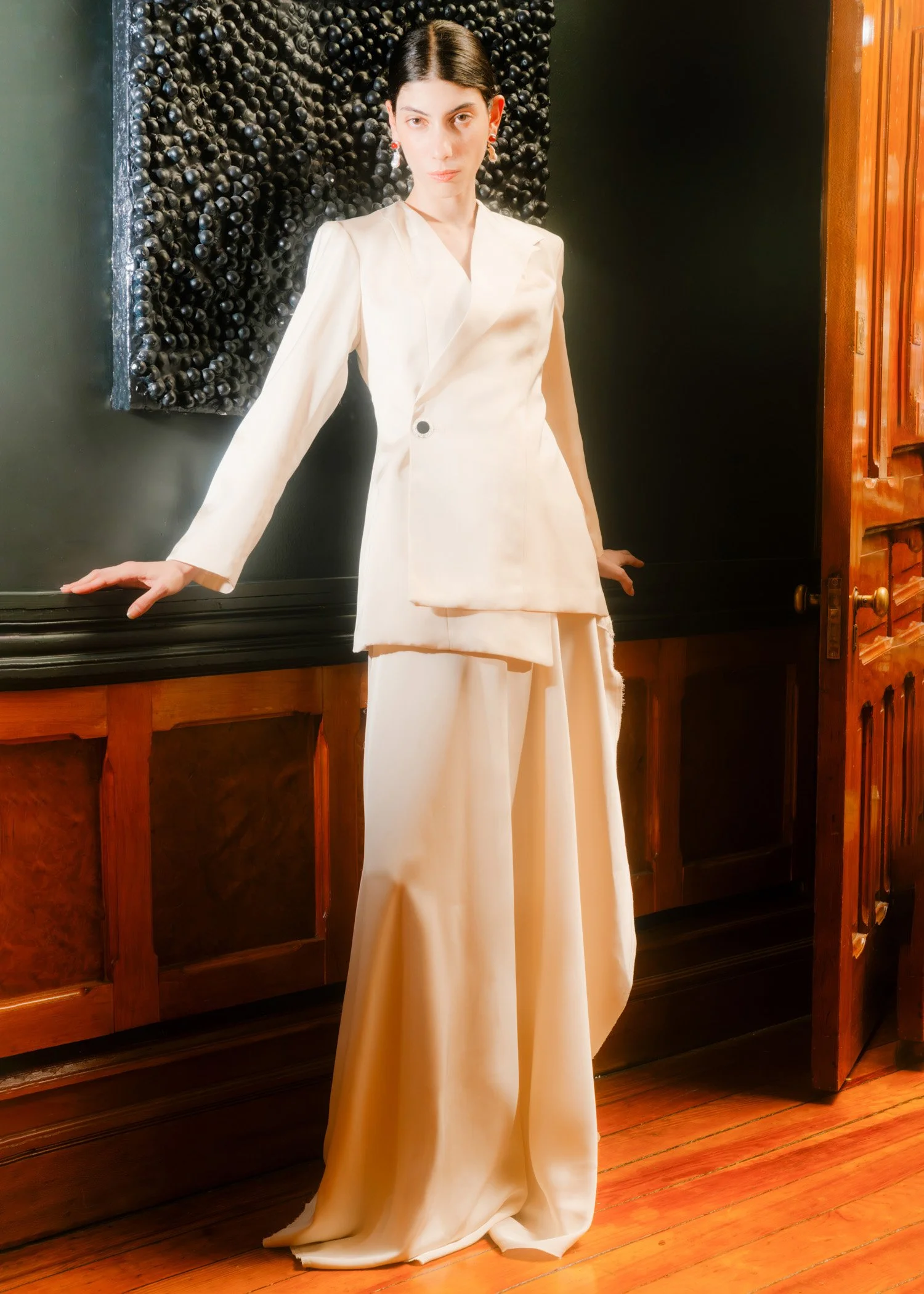 Delfina-Balda-Fantasia-Bridal-4-2027-2028-89.jpg