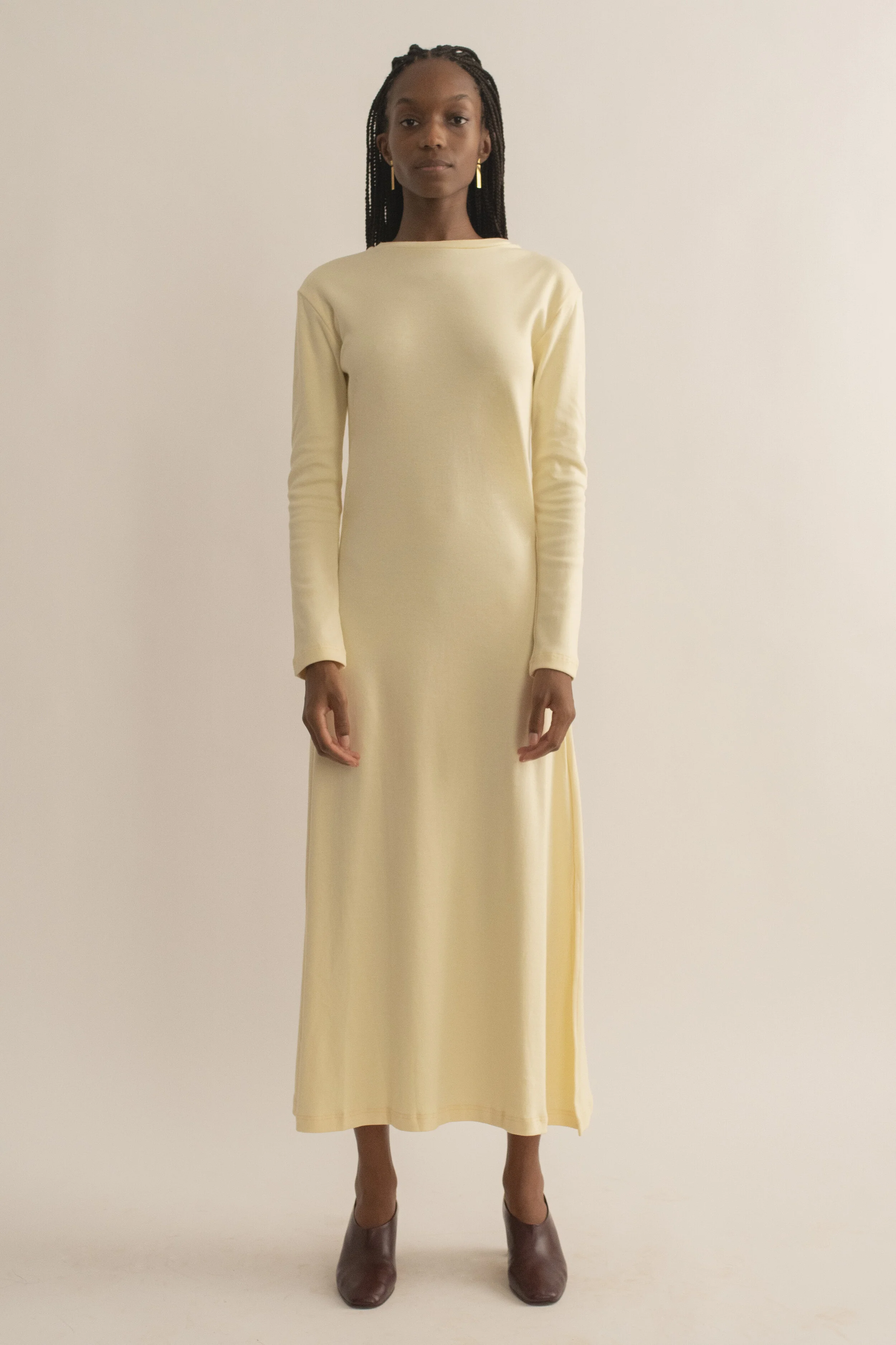Basic Color Long Sleeved Dress | Soft 