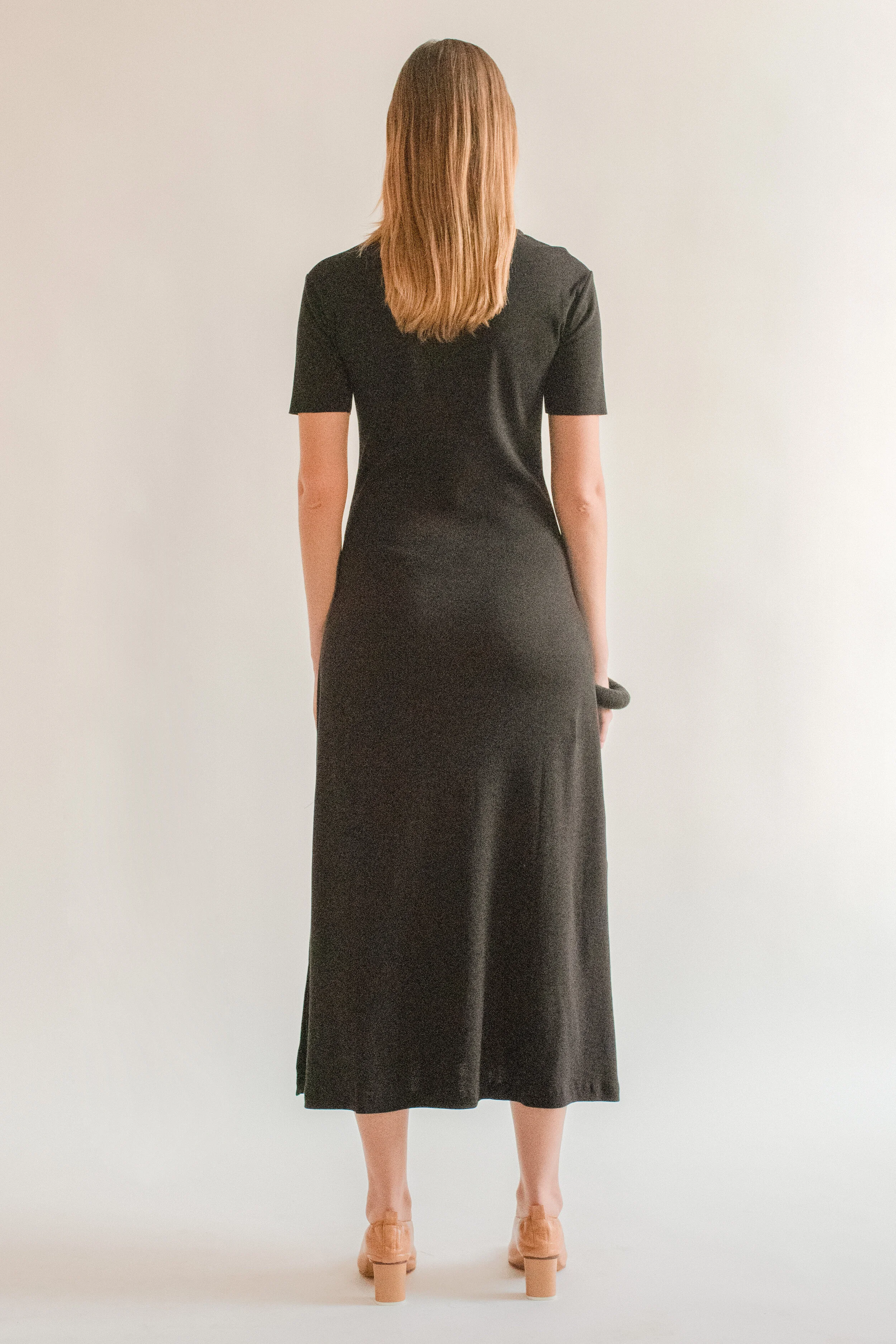 Thin Ribbed Short Sleeve Dress | Black 