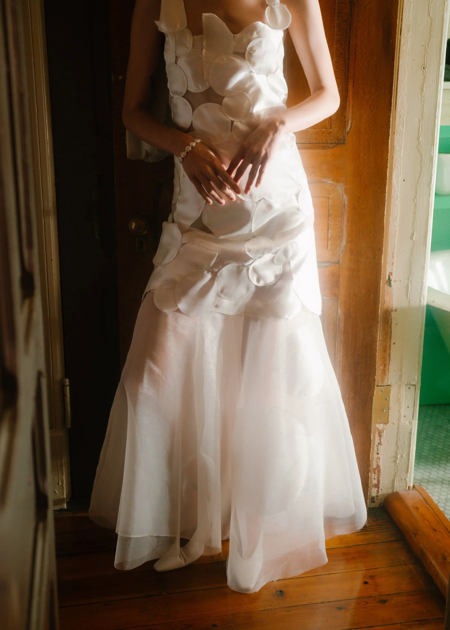 Delfina-Balda-Fantasia-Bridal-4-2027-2028-58.jpg