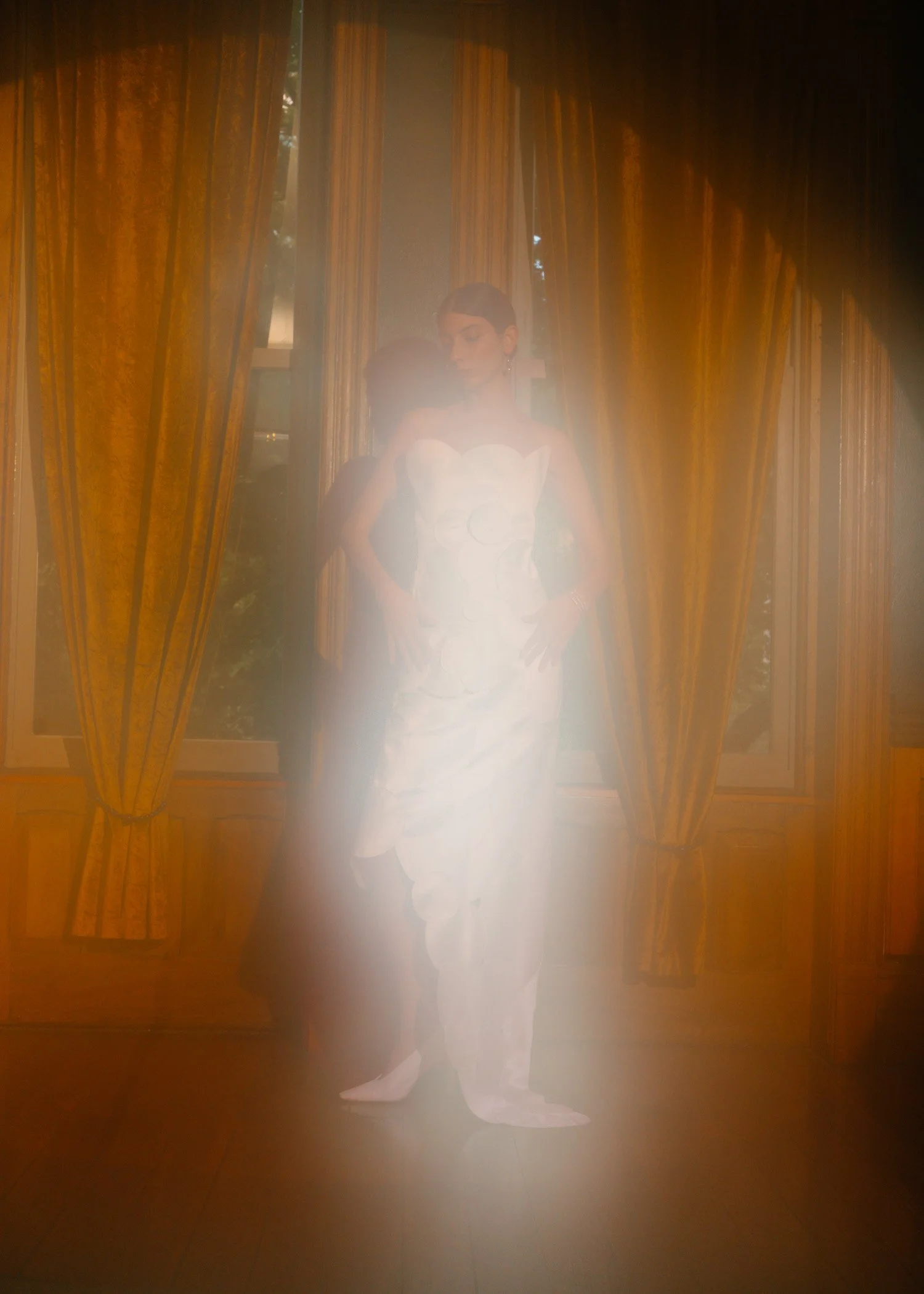 Delfina-Balda-Fantasia-Bridal-4-2027-2028-71.jpg