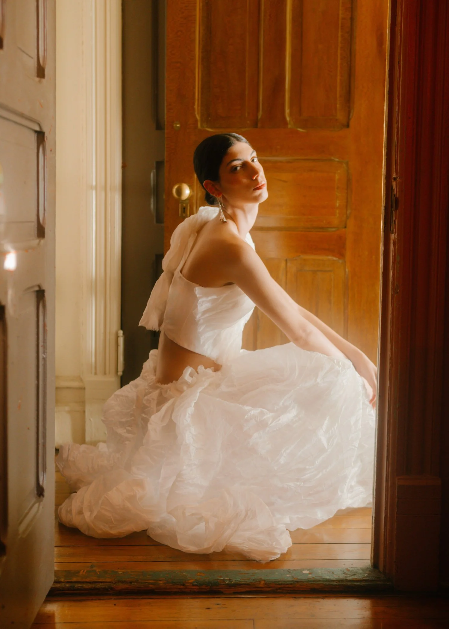 Delfina-Balda-Fantasia-Bridal-4-2027-2028-61.jpg