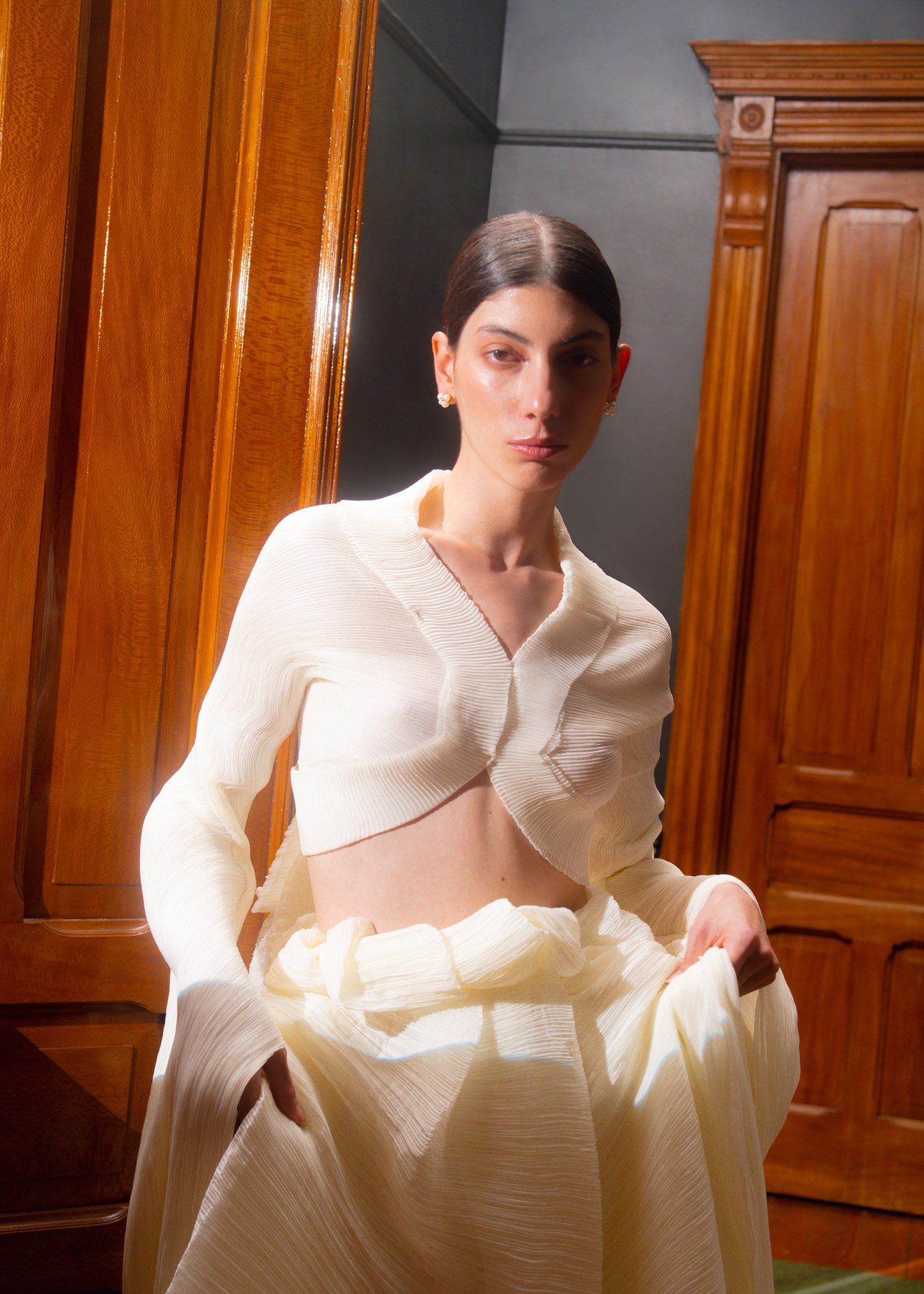 Delfina-Balda-Fantasia-Bridal-4-2027-2028-26.jpg