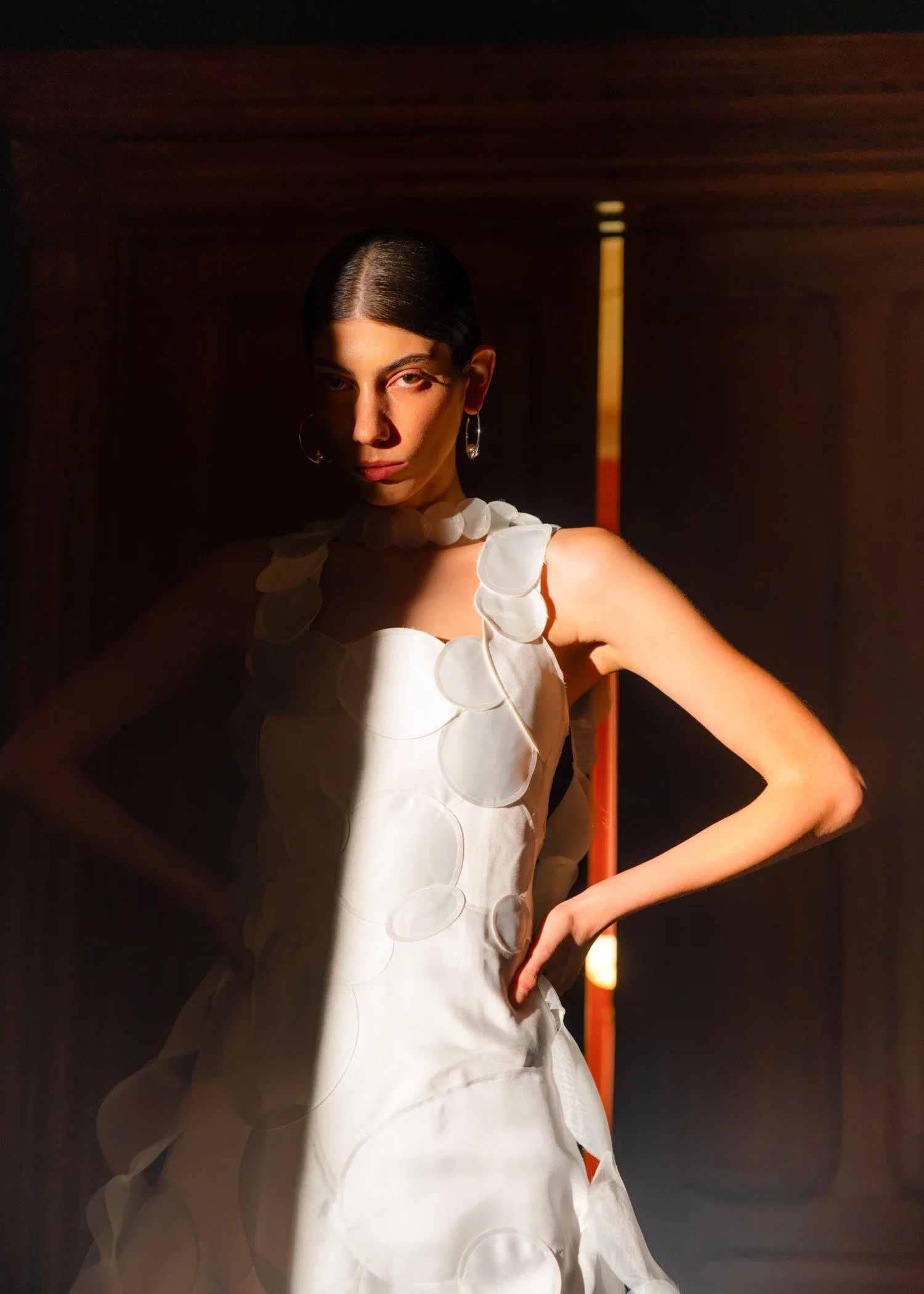 Delfina-Balda-Fantasia-Bridal-4-2027-2028-30.jpg