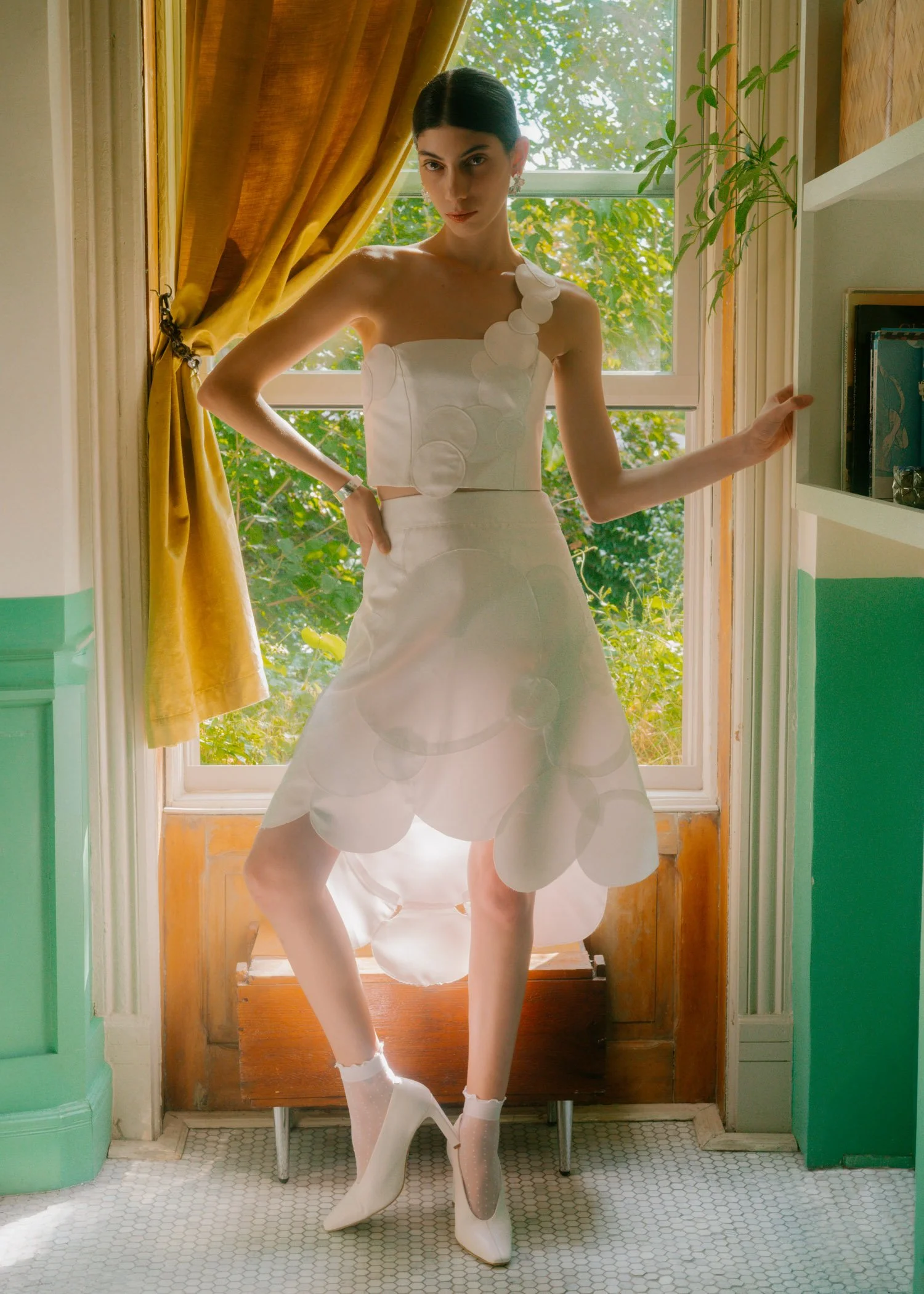 Delfina-Balda-Fantasia-Bridal-4-2027-2028-65.jpg